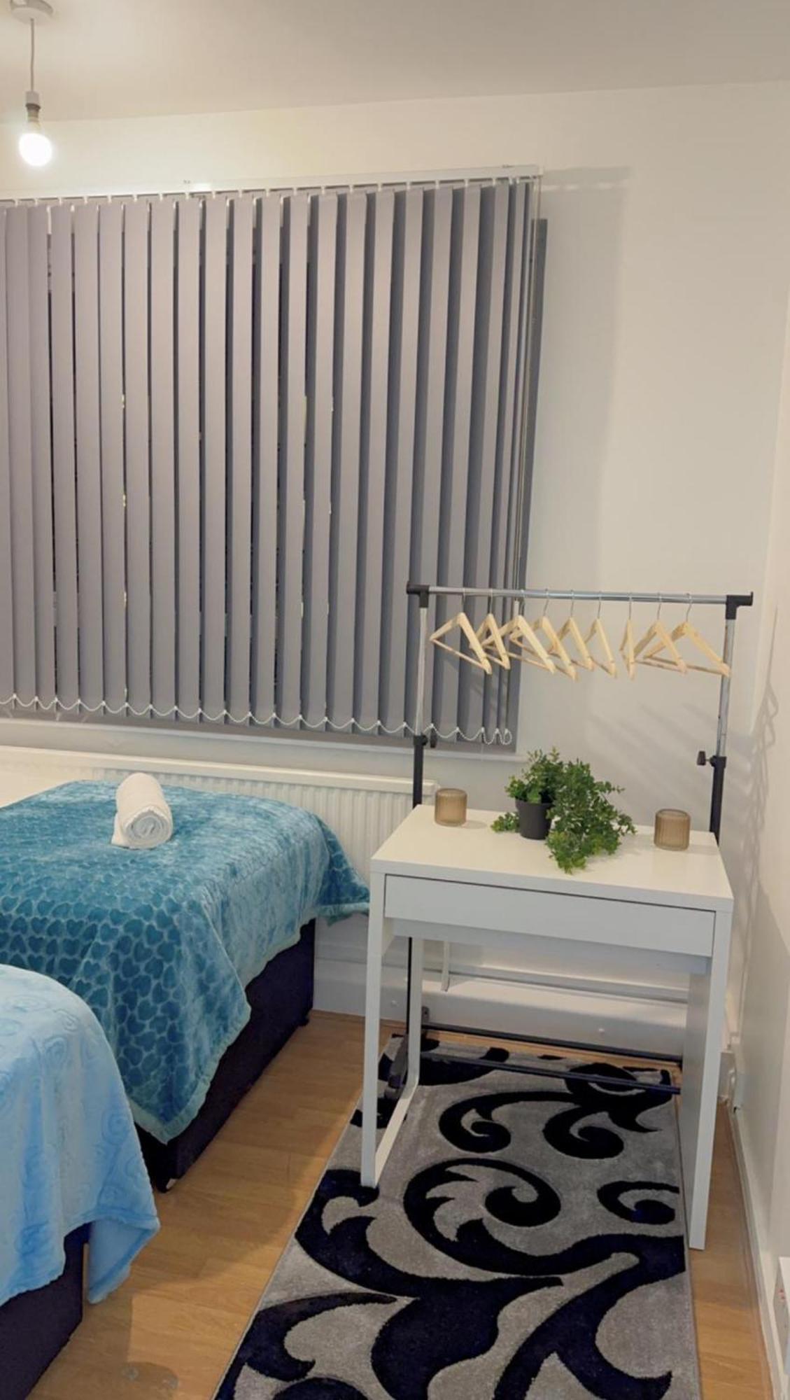 Lejlighed Rrr Homes London