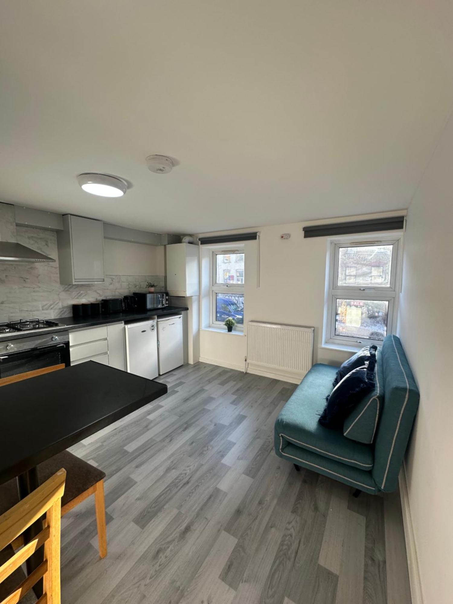 Luxury 2 Bedroom In Leilighet London