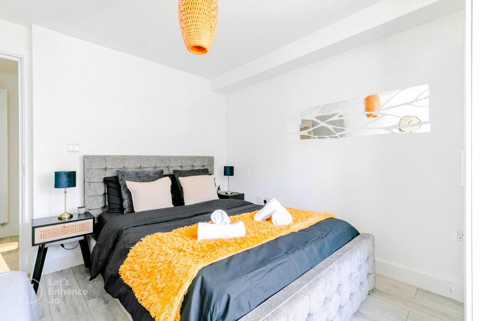 Stylish Flat In Trendy Bricklane Apartment