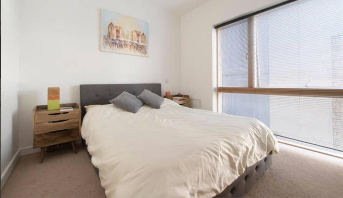 Lejlighed Sunny For 4 Guests, Self Check In London