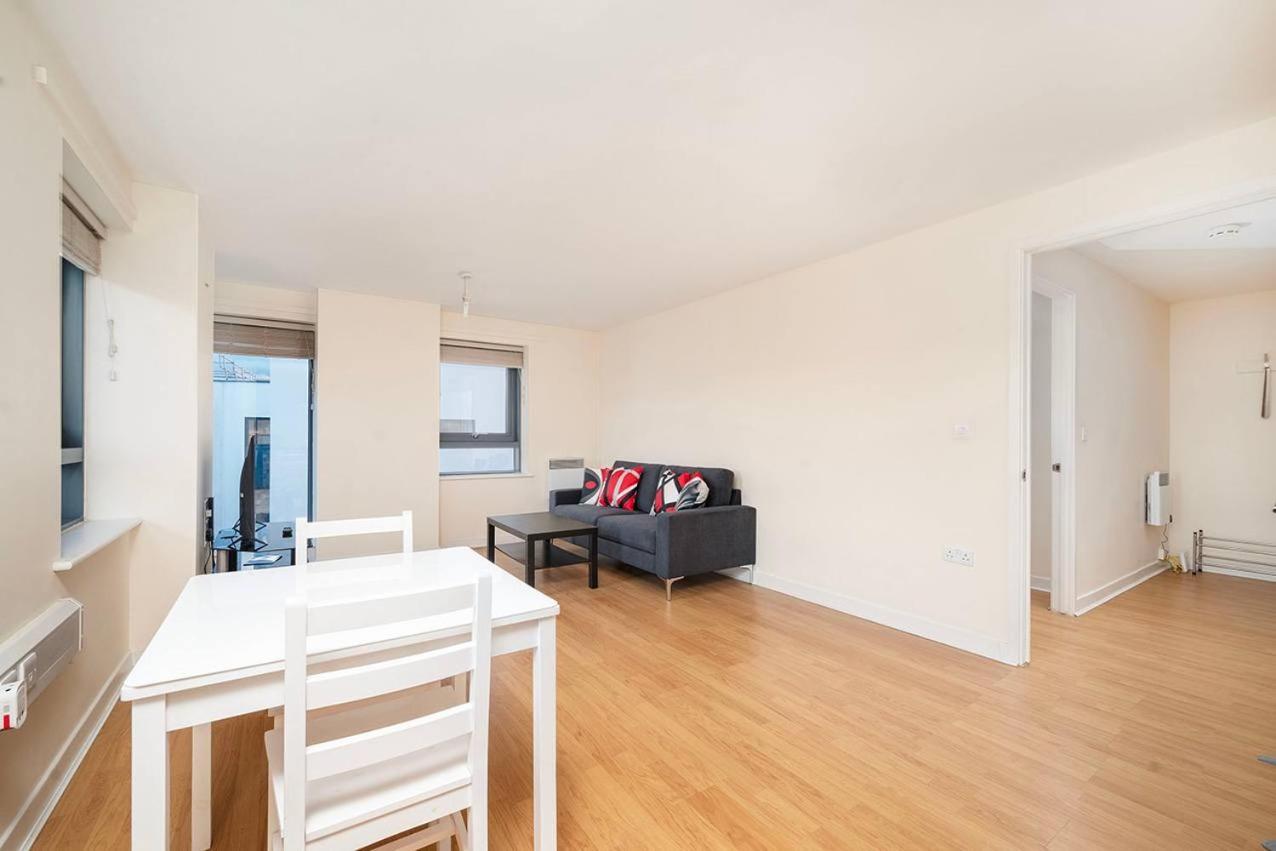 Charming Flat Close To Stadium Appartement Londres