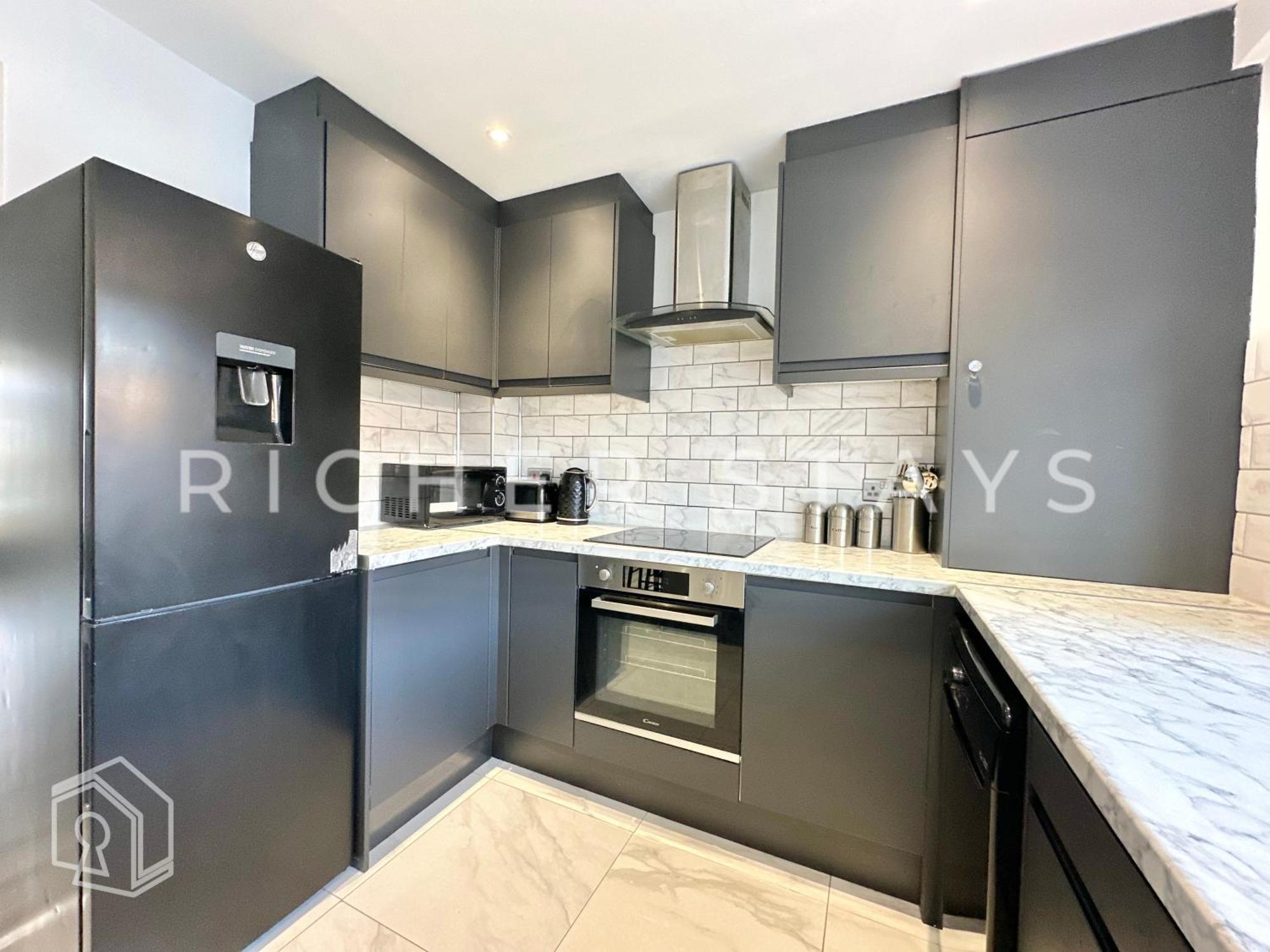 Modern 1-2 Bedroom East Ldn Flat With Private Garden Appartamento *