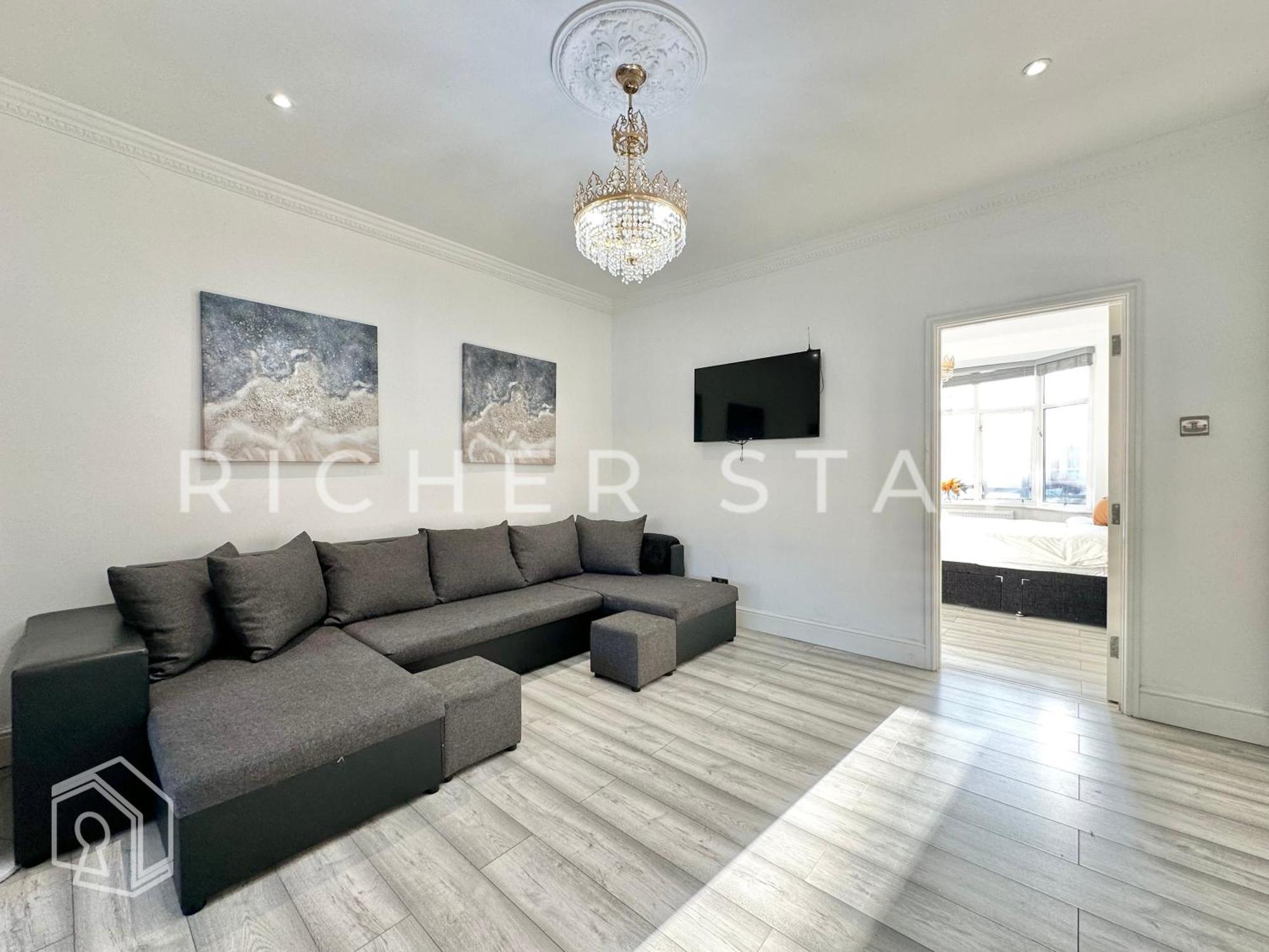 Modern 1-2 Bedroom East Ldn Flat With Private Garden Londra