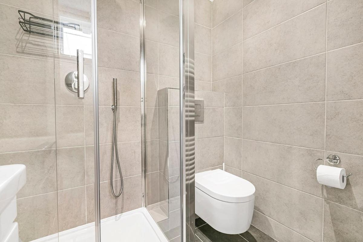 Apartment Luxury 2-bed Gated - Next To Paddington Station London