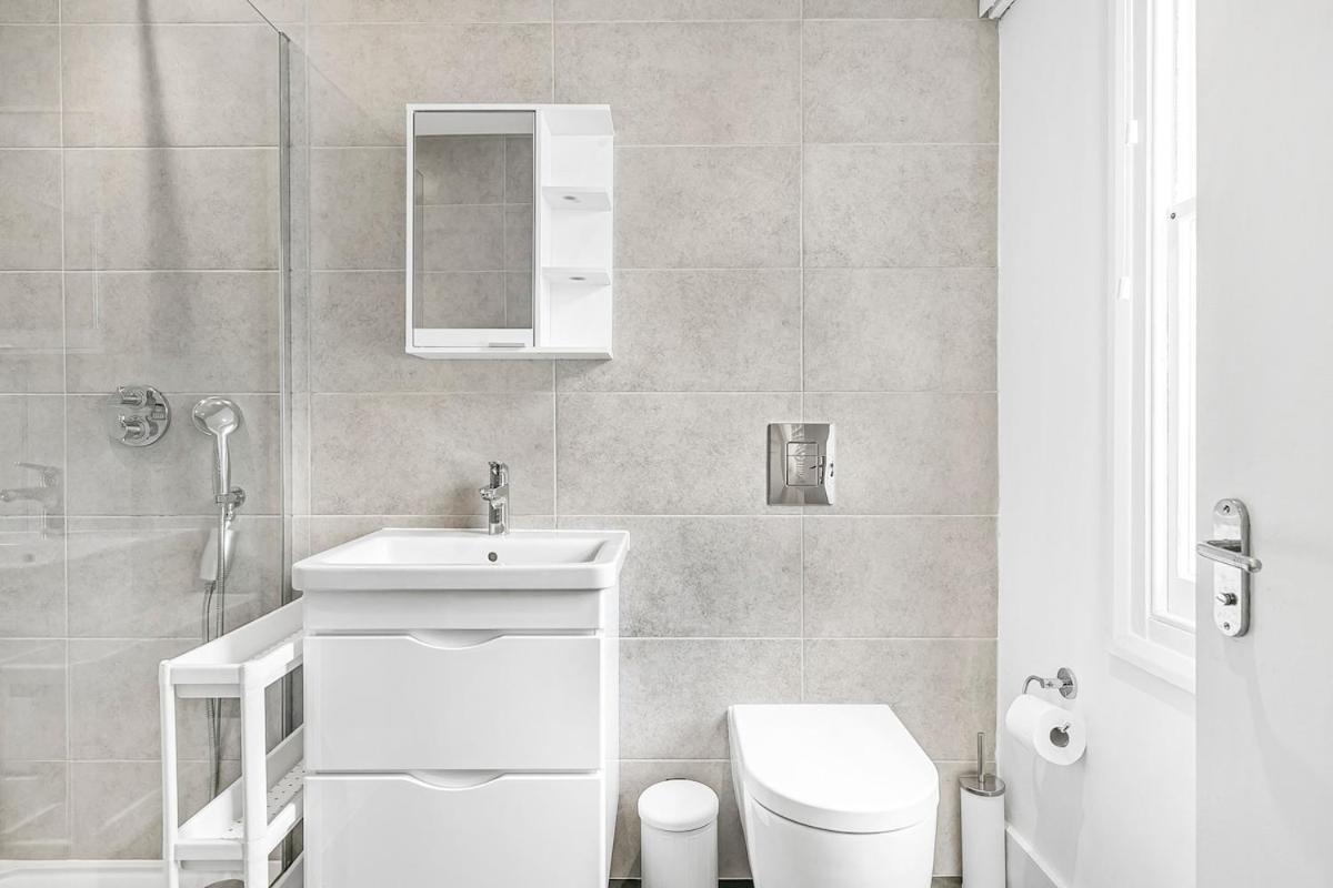 Luxury 2-bed Gated - Next To Paddington Station London