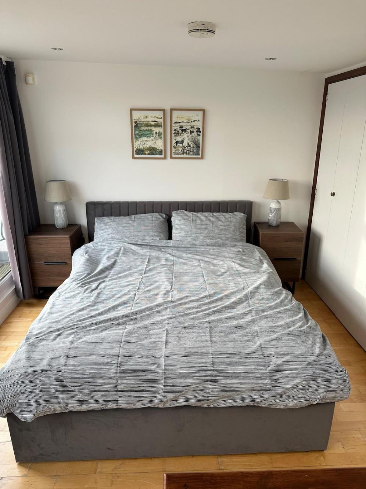 Kings Cross Cosy 2 Bedroom Flat * Londres