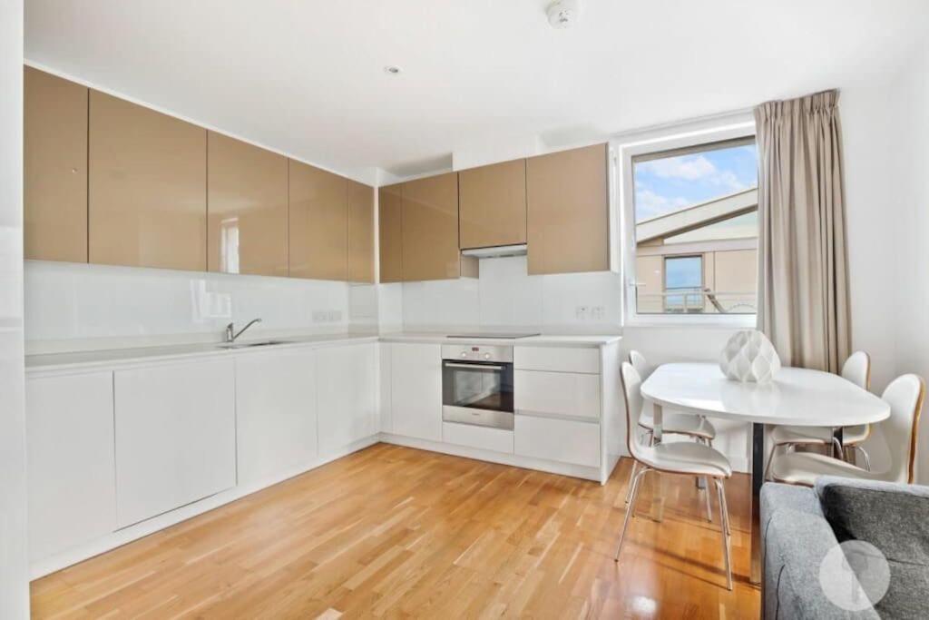 Lejlighed Modern 3 Bedroom - Olympic Park - E20 Stratford