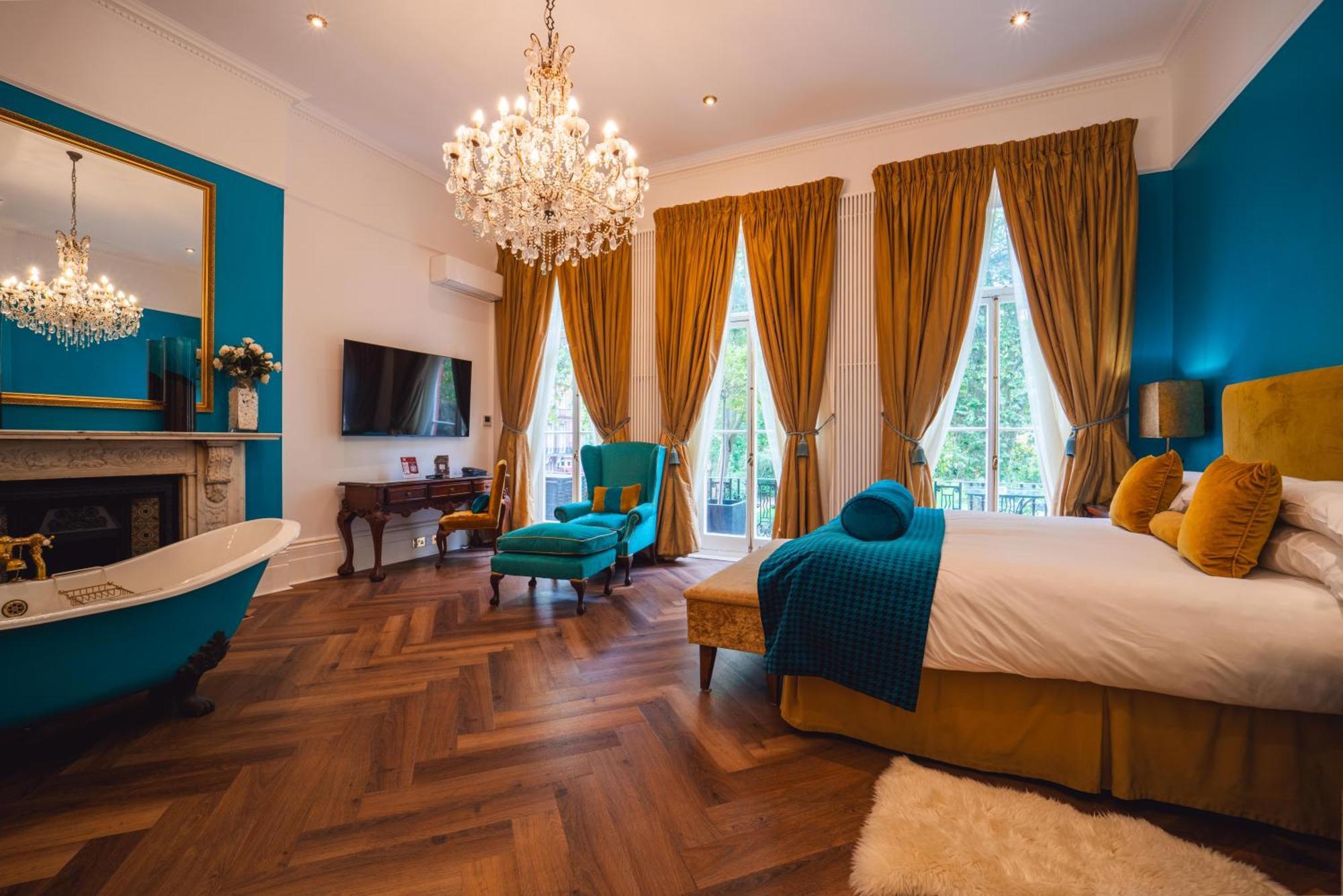 Twenty Nevern Square 4* London