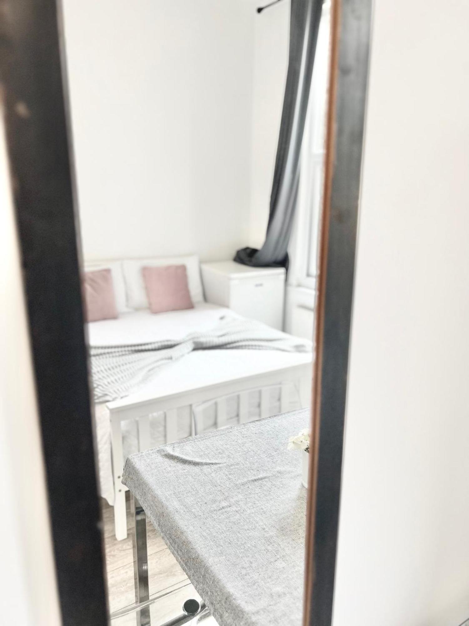 Guest house Westfield Shepherds Bush London