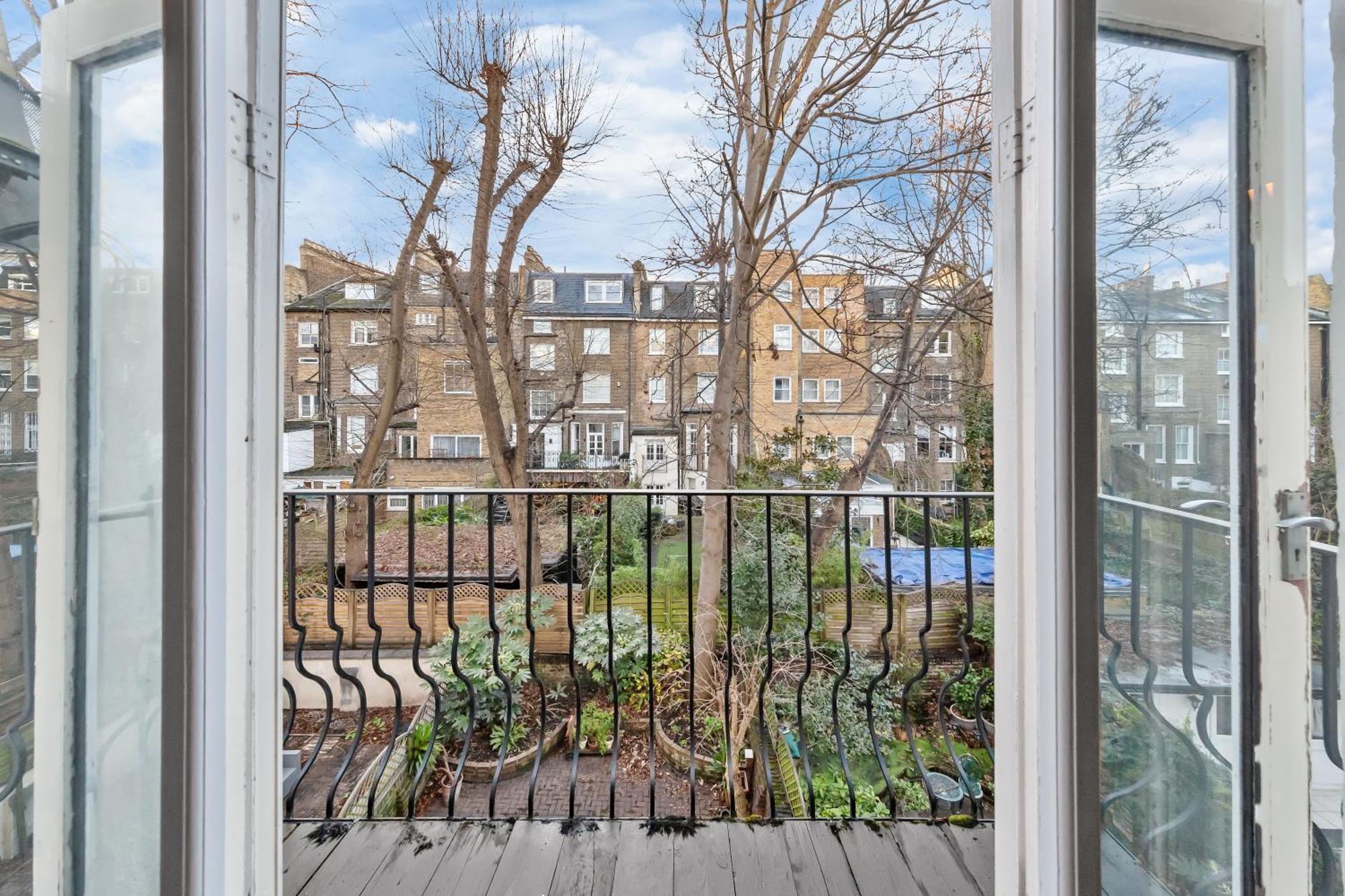 Leilighet Luxurious 3 Bedroom Flat With Balcony In Kensington For 7 Next To Station Near Harrods *