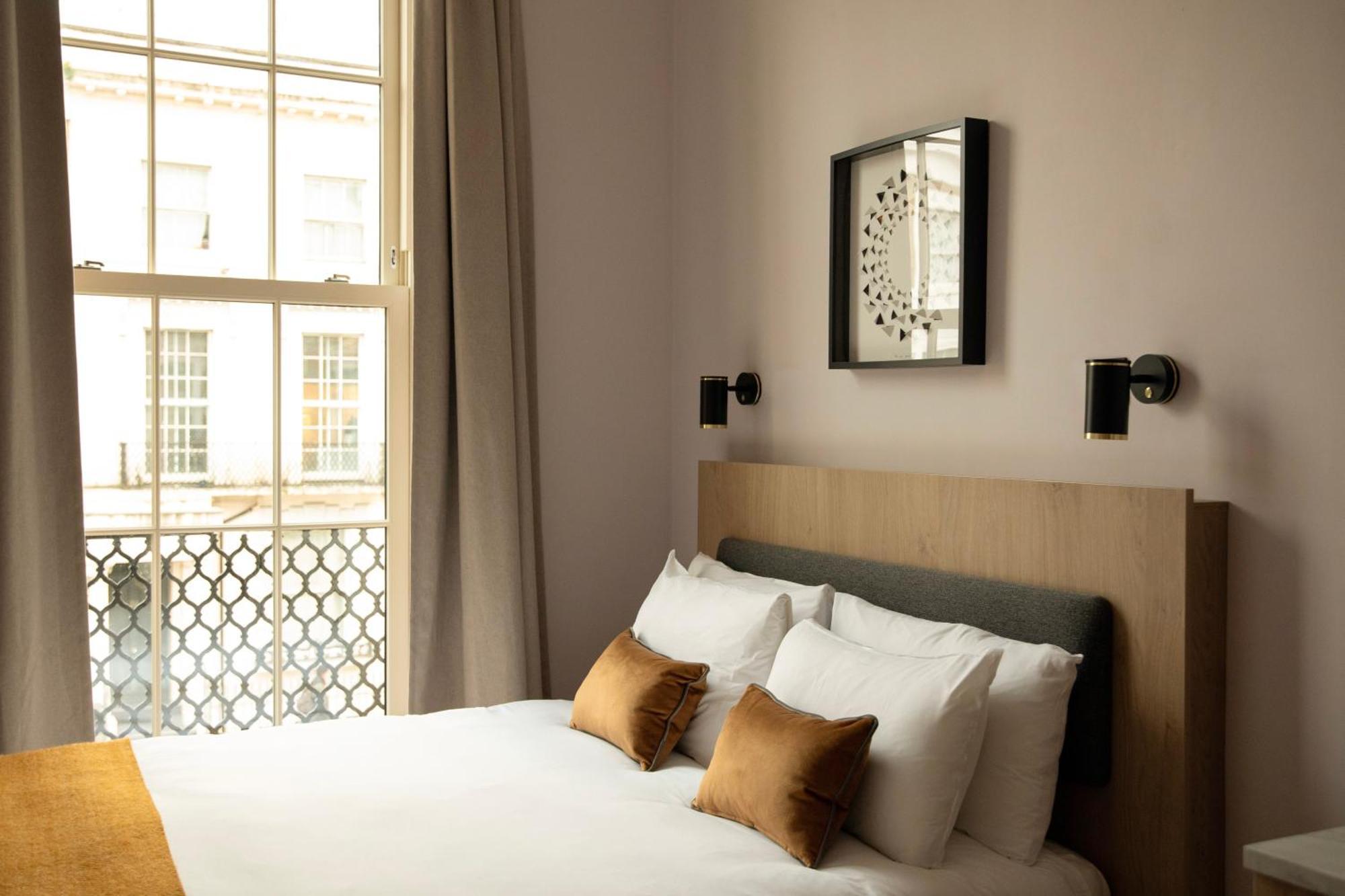 Bob W Olympia Hotell