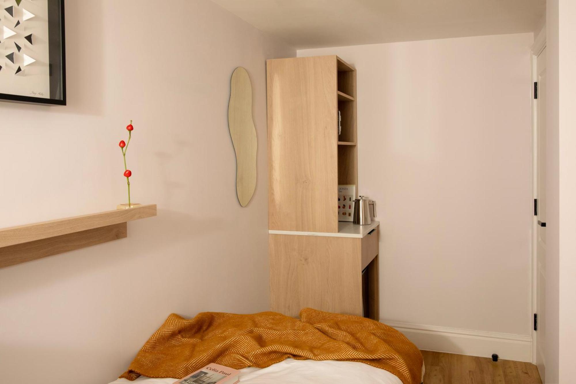 Hotell Bob W Olympia 3*