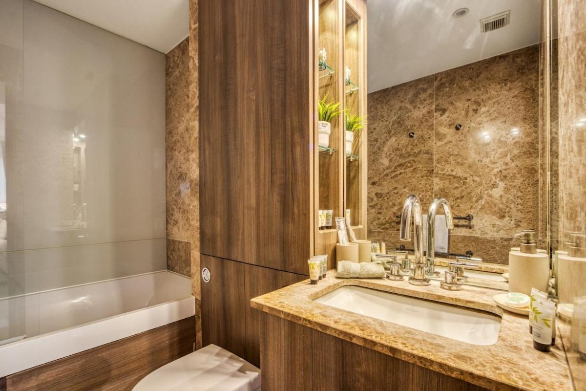 Luxury 1 Bed With Ac By Vauxhall Station Zone 1 London