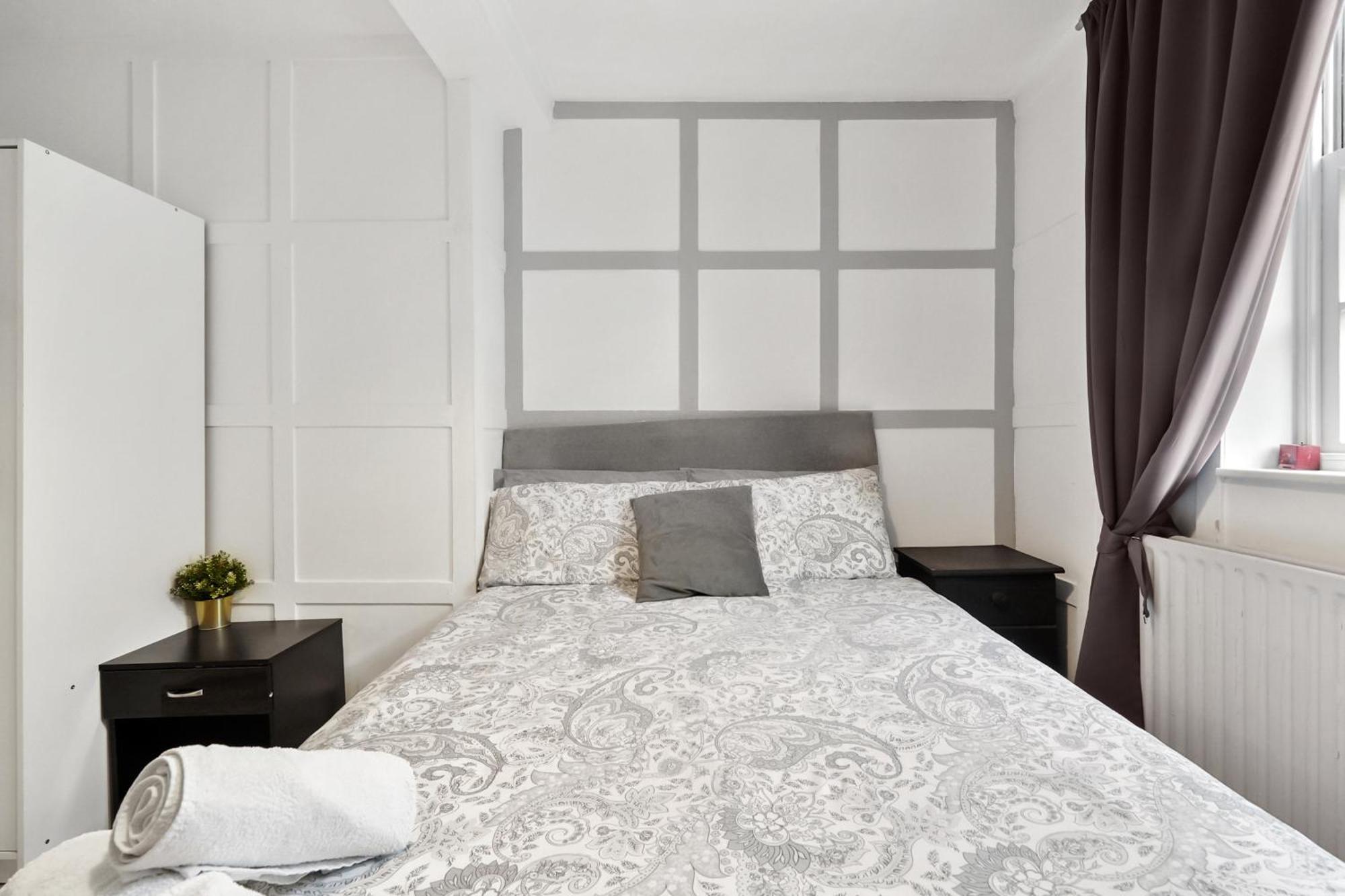 Private Bedroom Near Tower Bridge, Comfortable With Shared Amenities! Privatunterkunft *