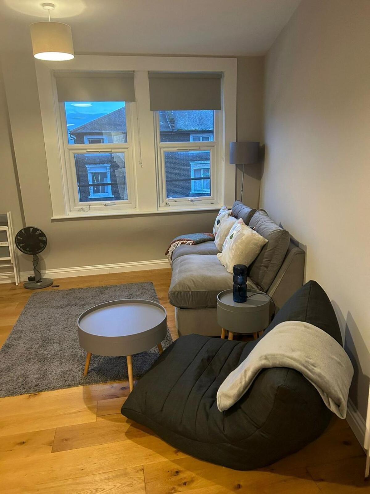 Forest Hill 1-bed 2 Mins Station Appartement