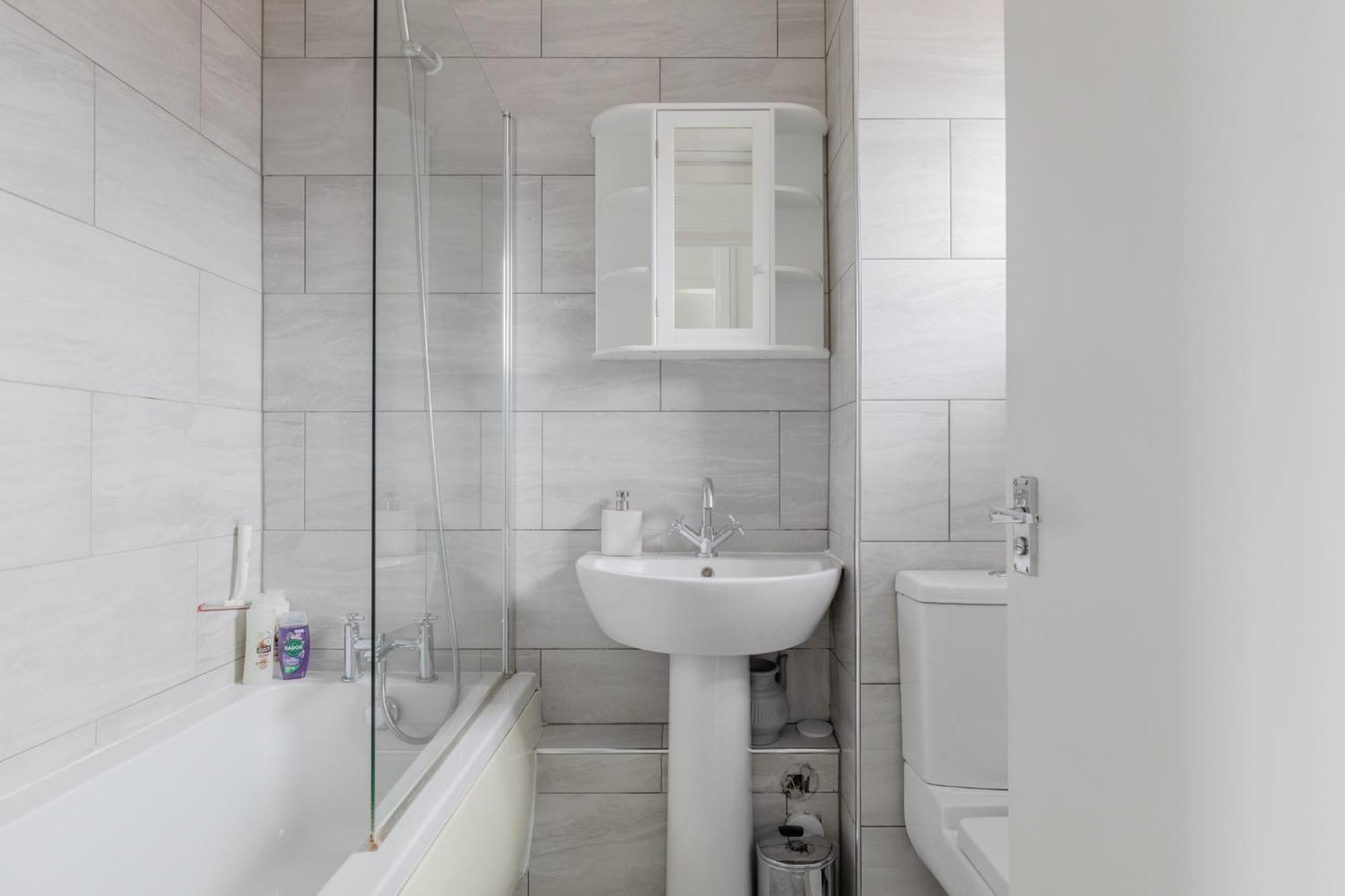 Stylish 1bd Flat With Shard Views Near Bermondsey * London