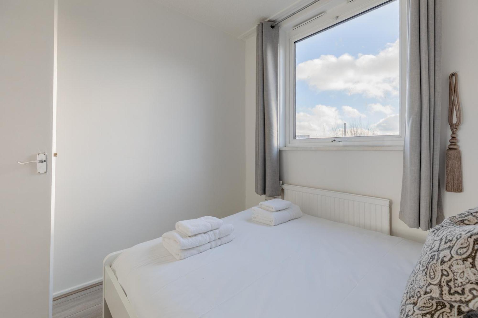 Stylish 1bd Flat With Shard Views Near Bermondsey Apartment