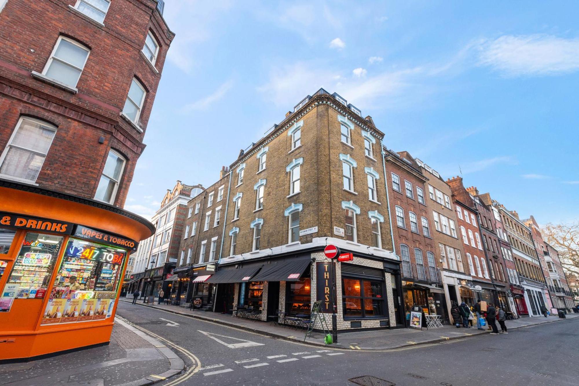 Chic Soho Stylish In The Heart Of London! 4 Londen