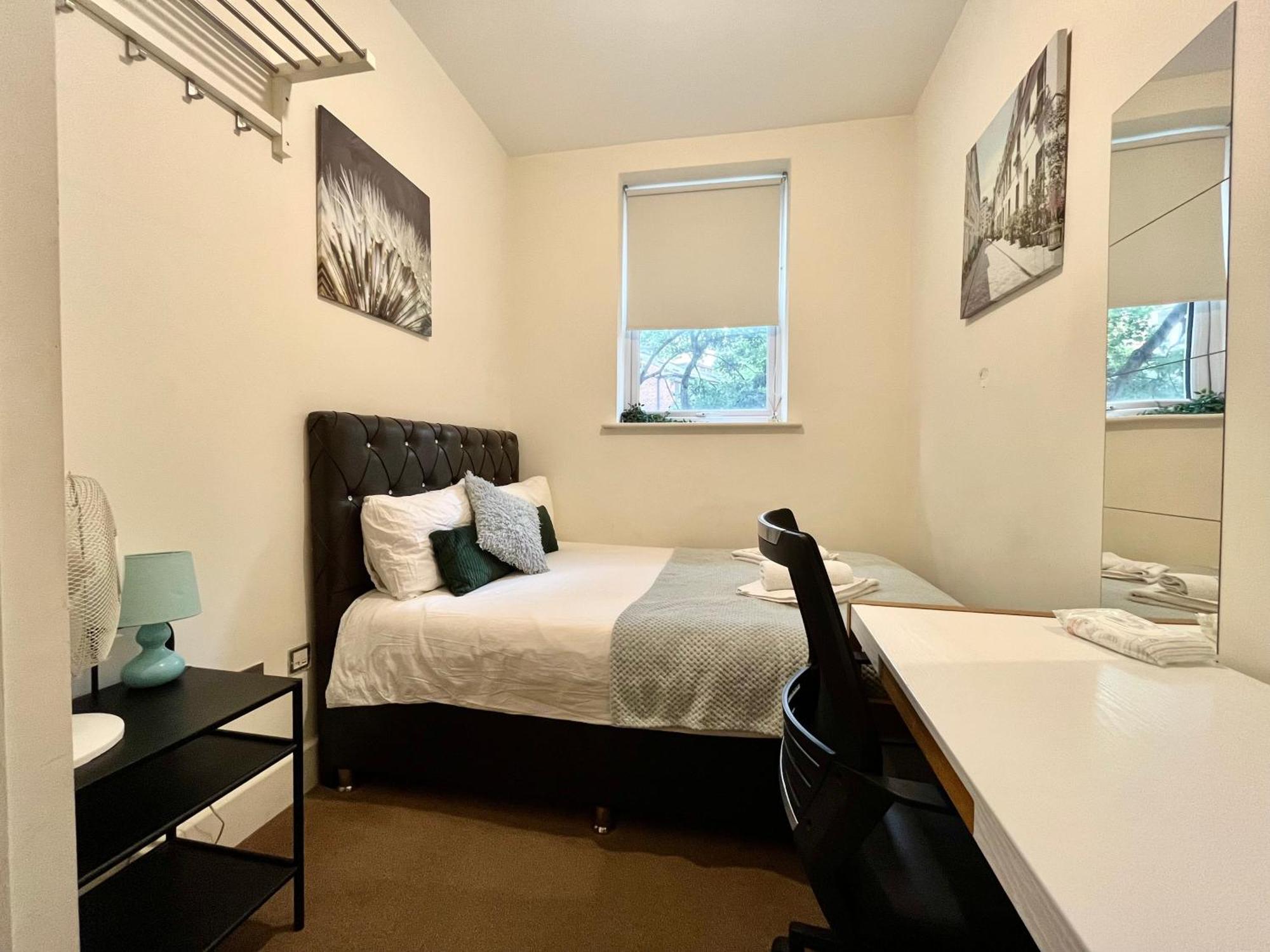 Euston Private Bedrooms 161 Flat1 * Londra