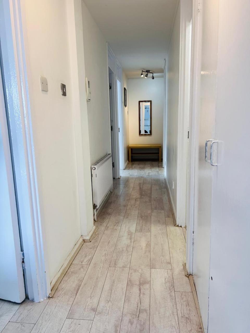 Queensway 2 Bedroom Flat London