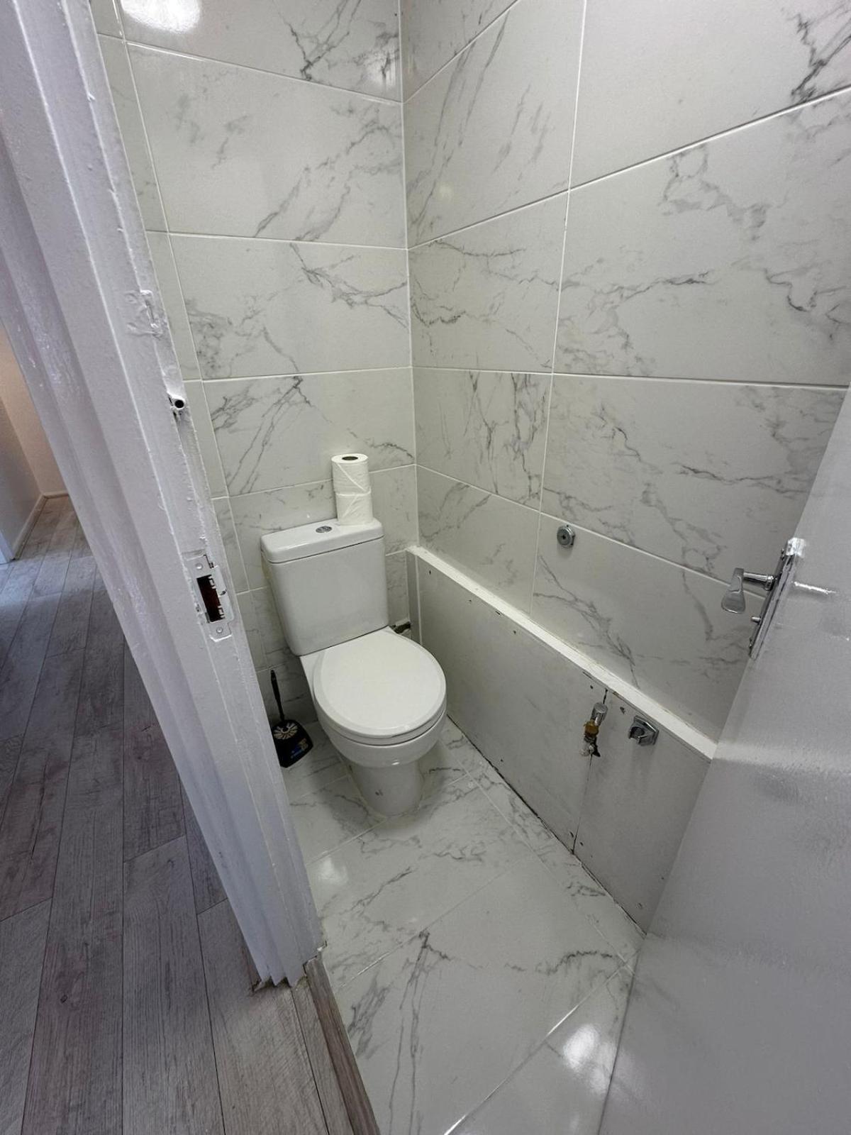 Queensway 2 Bedroom Flat Apartment
