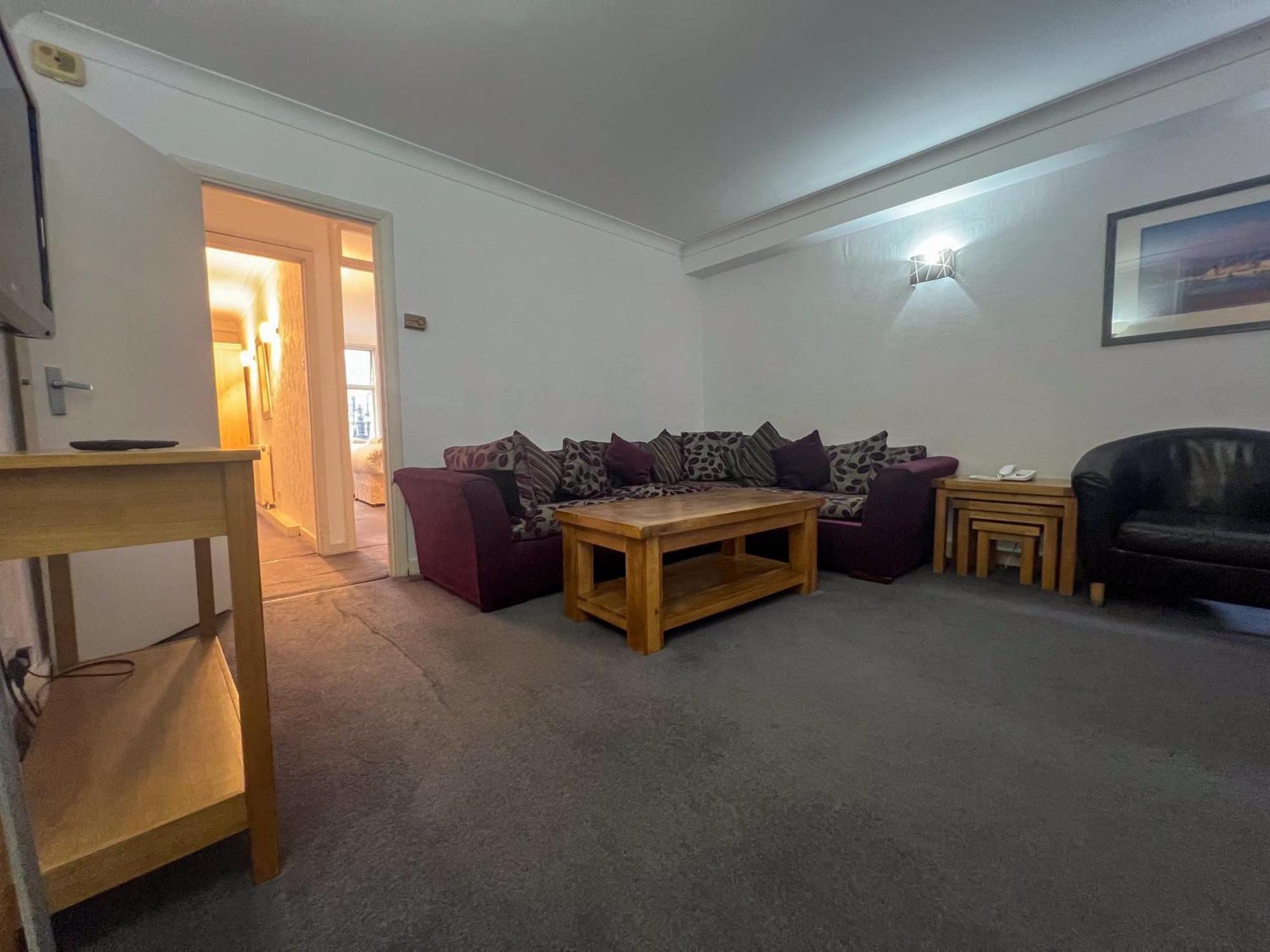 Prestigious Living Stunning 2 Bedroom In Mayfair H6 Apartment *