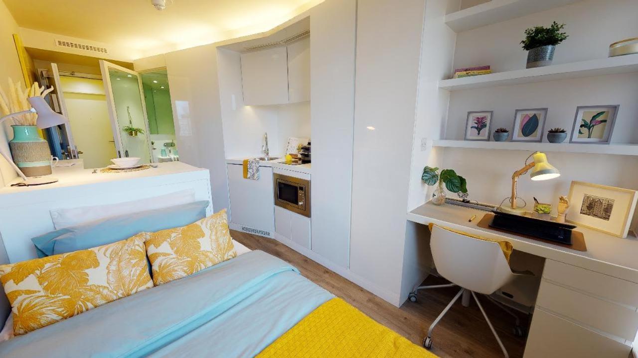 For Student Only - Iq East Court At Central London * Londen