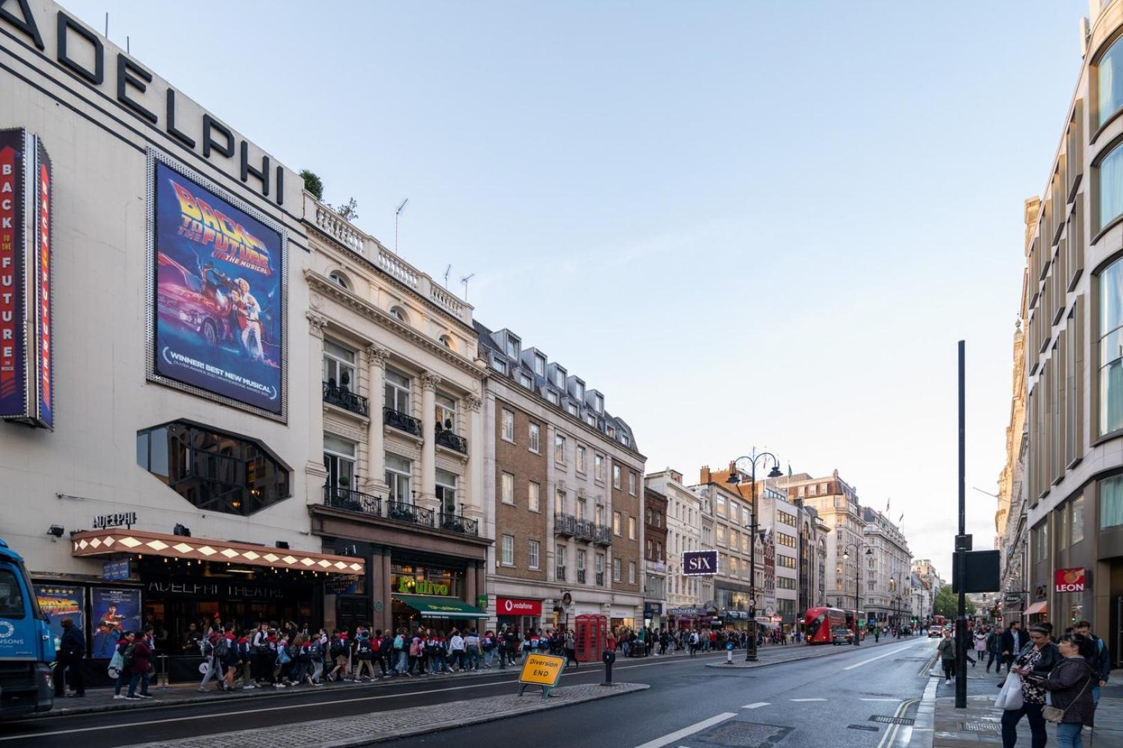 Lovely Charing Cross Lejlighed