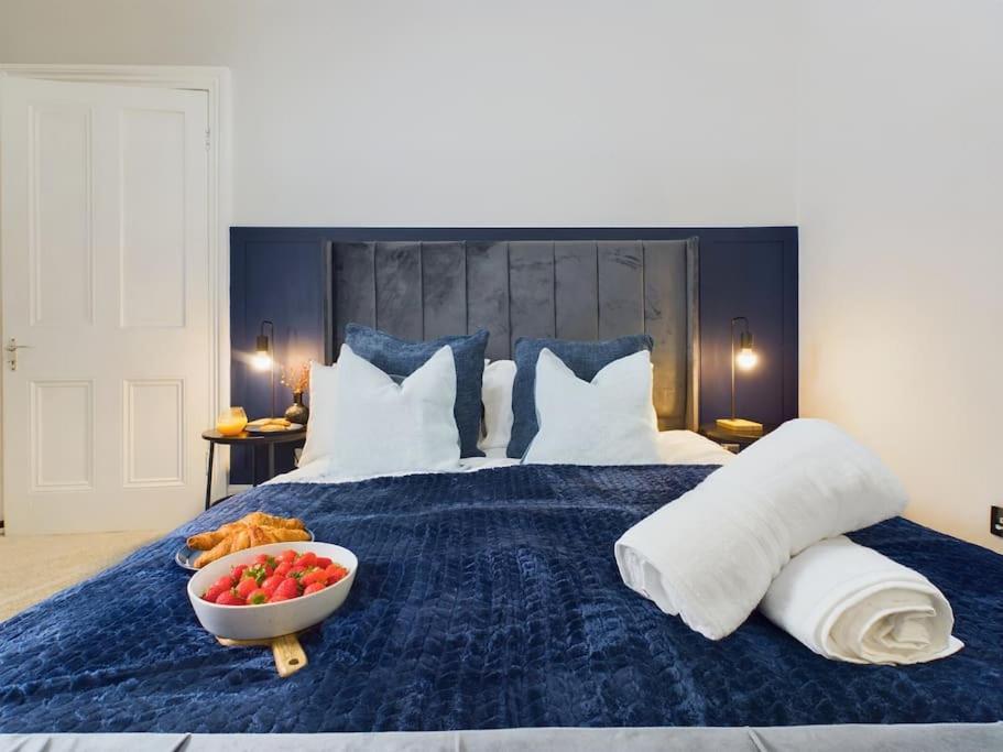 1 Bed West Kensington * Londen