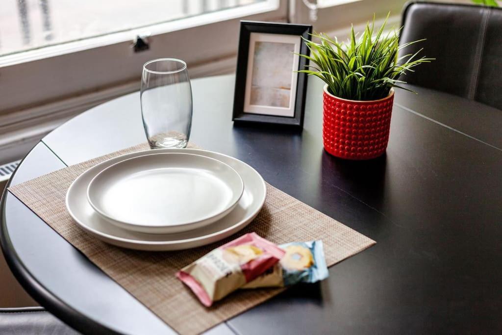 Bayswater Bliss Apartment *