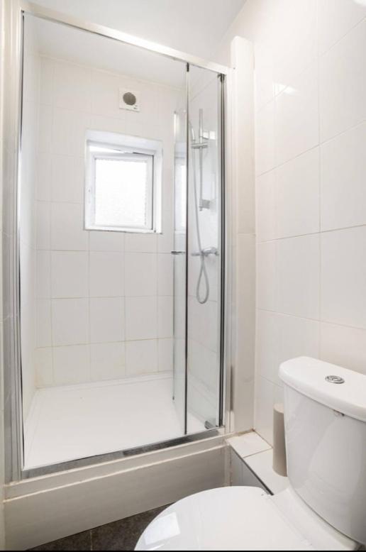 Aparthotel Hatton Homes - Thackeray Avenue *