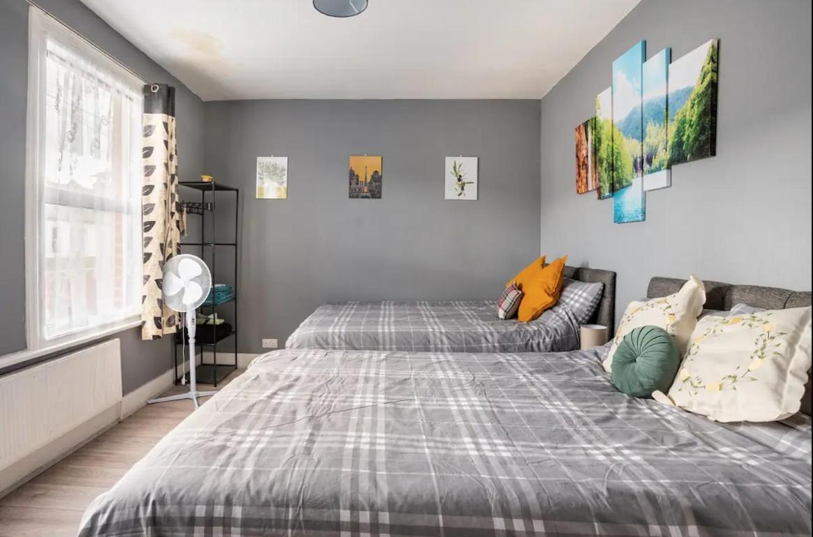 Hatton Homes - Thackeray Avenue Aparthotel *