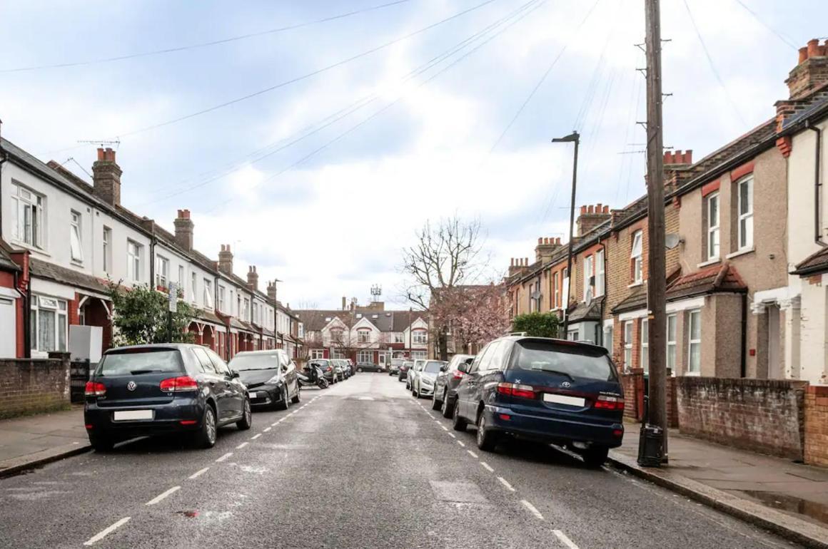 Hatton Homes - Thackeray Avenue Aparthotel Londen