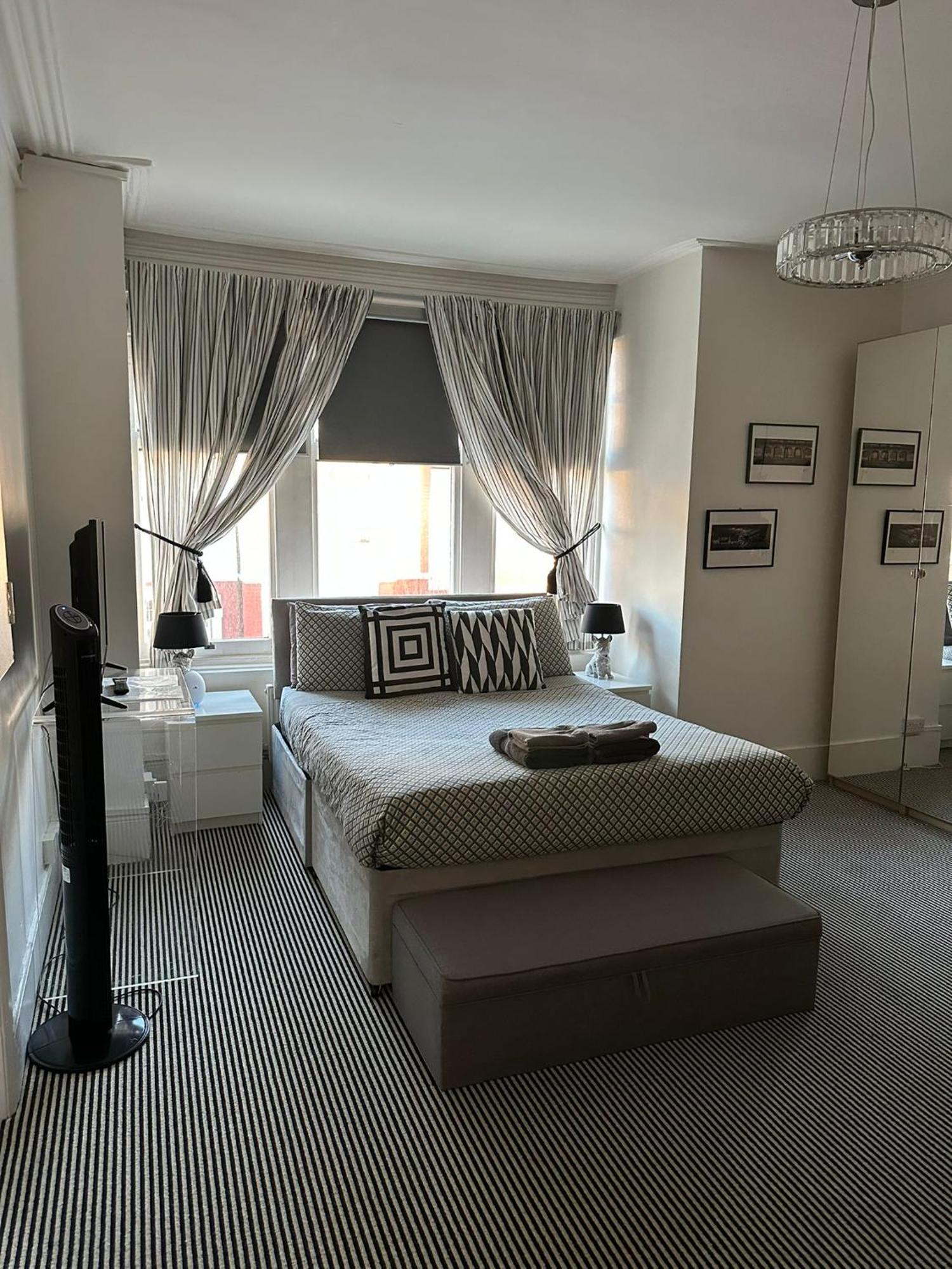 Belsize Park Boutique Apartment London