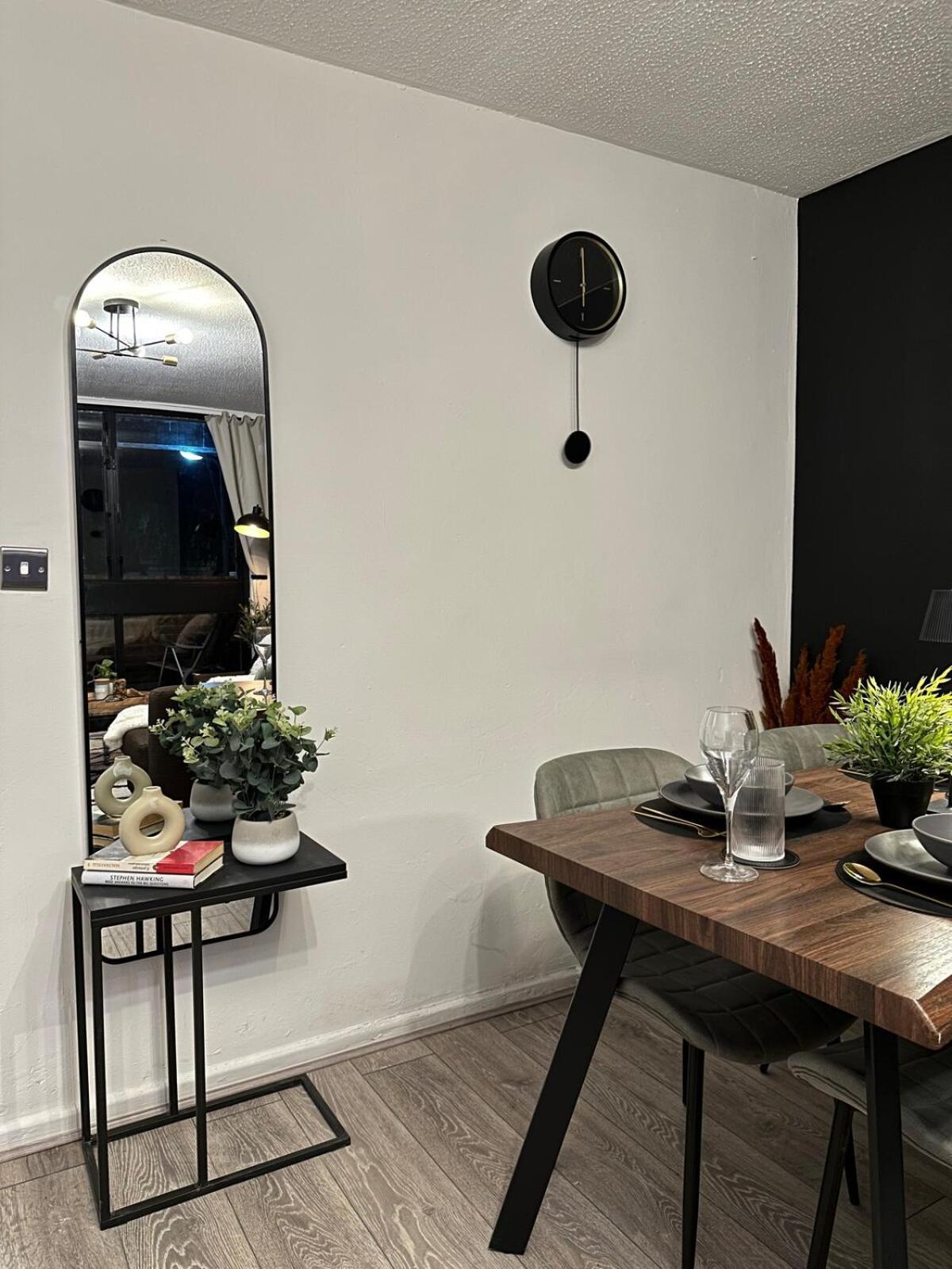 Spacious And Modern Flat In Archway * Londen
