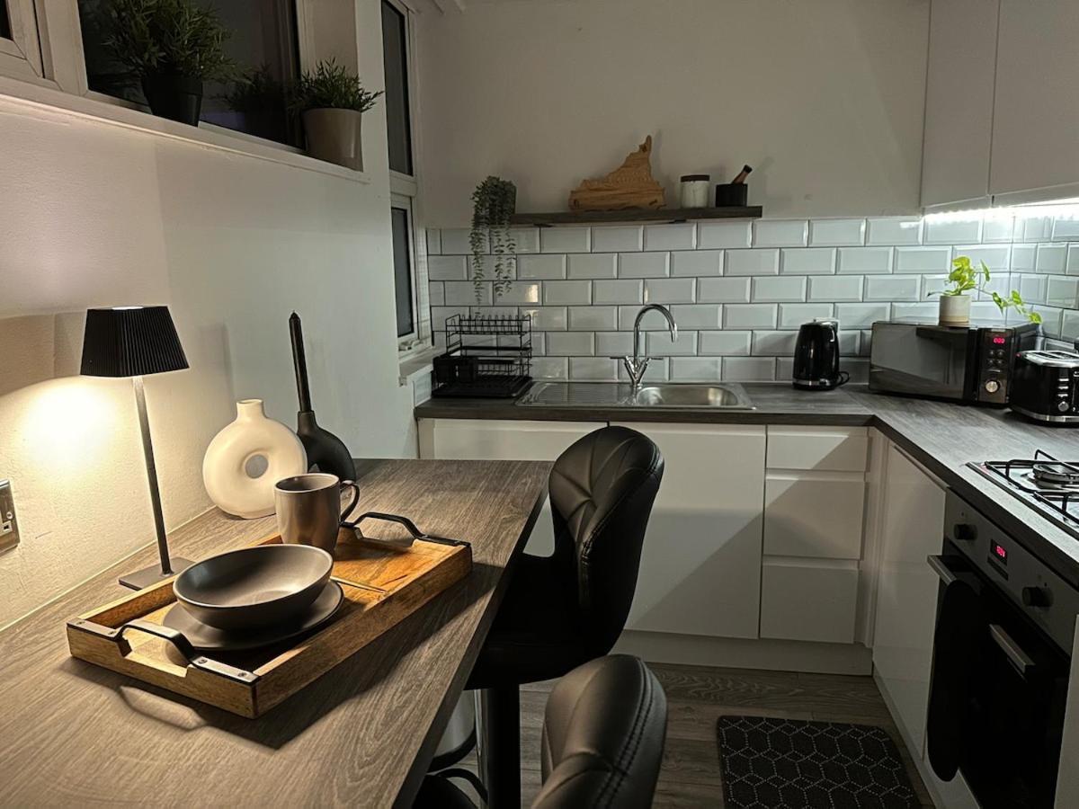 Spacious And Modern Flat In Archway * Londen