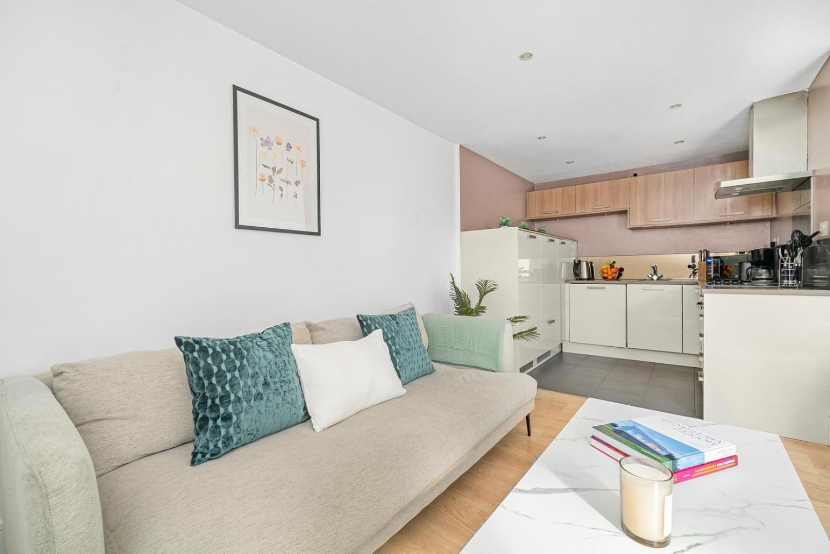 Bnbnook - Camden 2br With Terrace - King's Cross Apartment