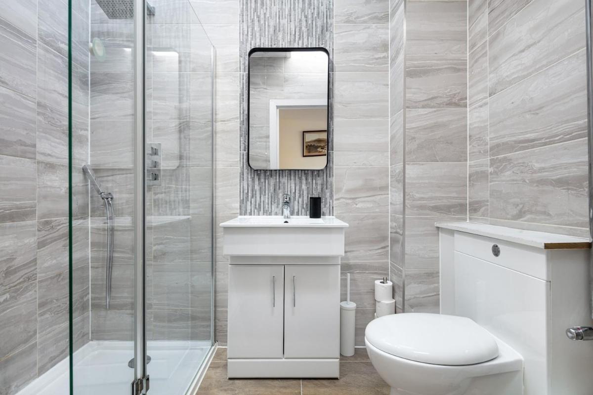 Charming Covent Garden, Air-con Sleeps 6 Apartment