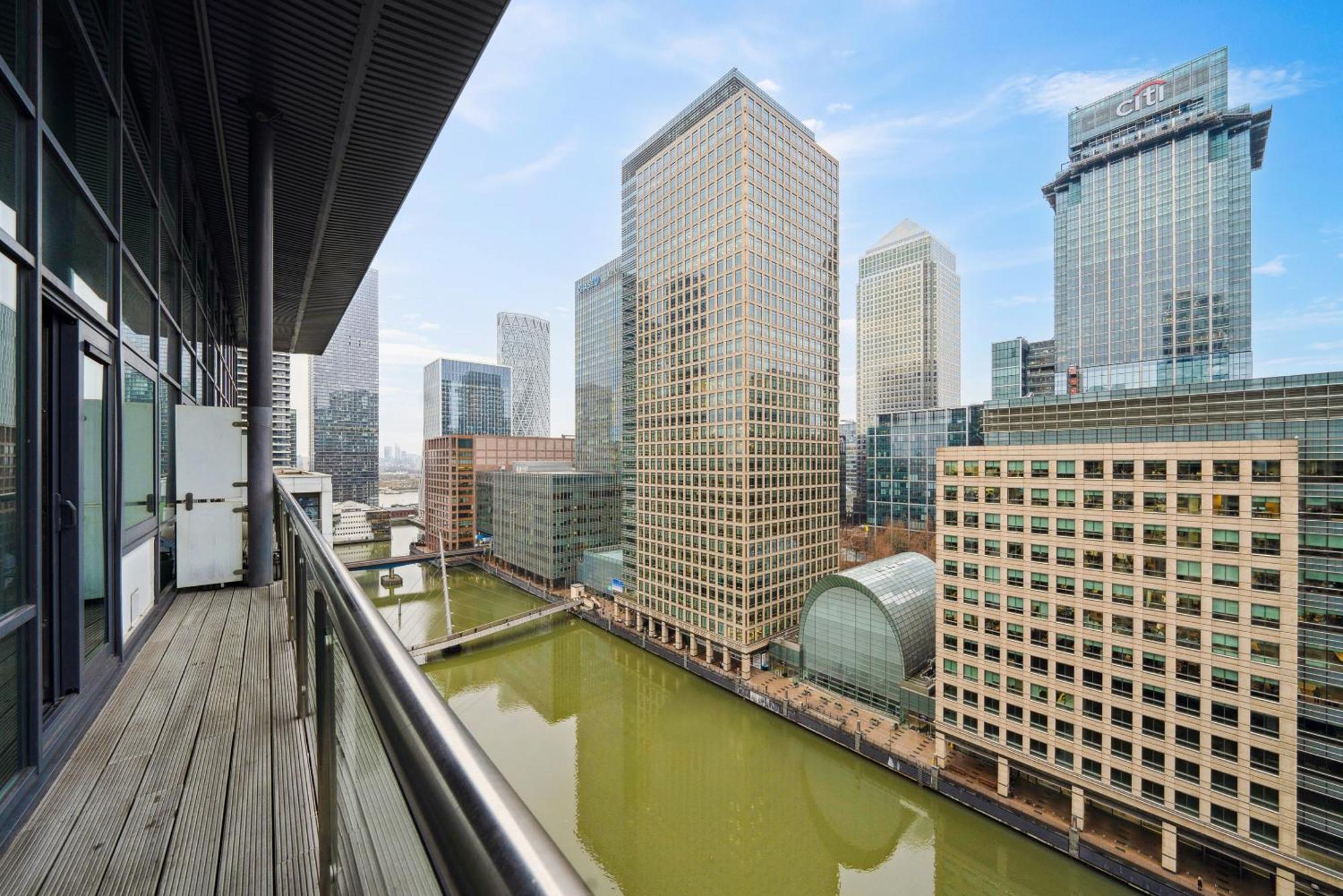 Semesterbostad Canary Wharf Riverview 2floor Penthouse London