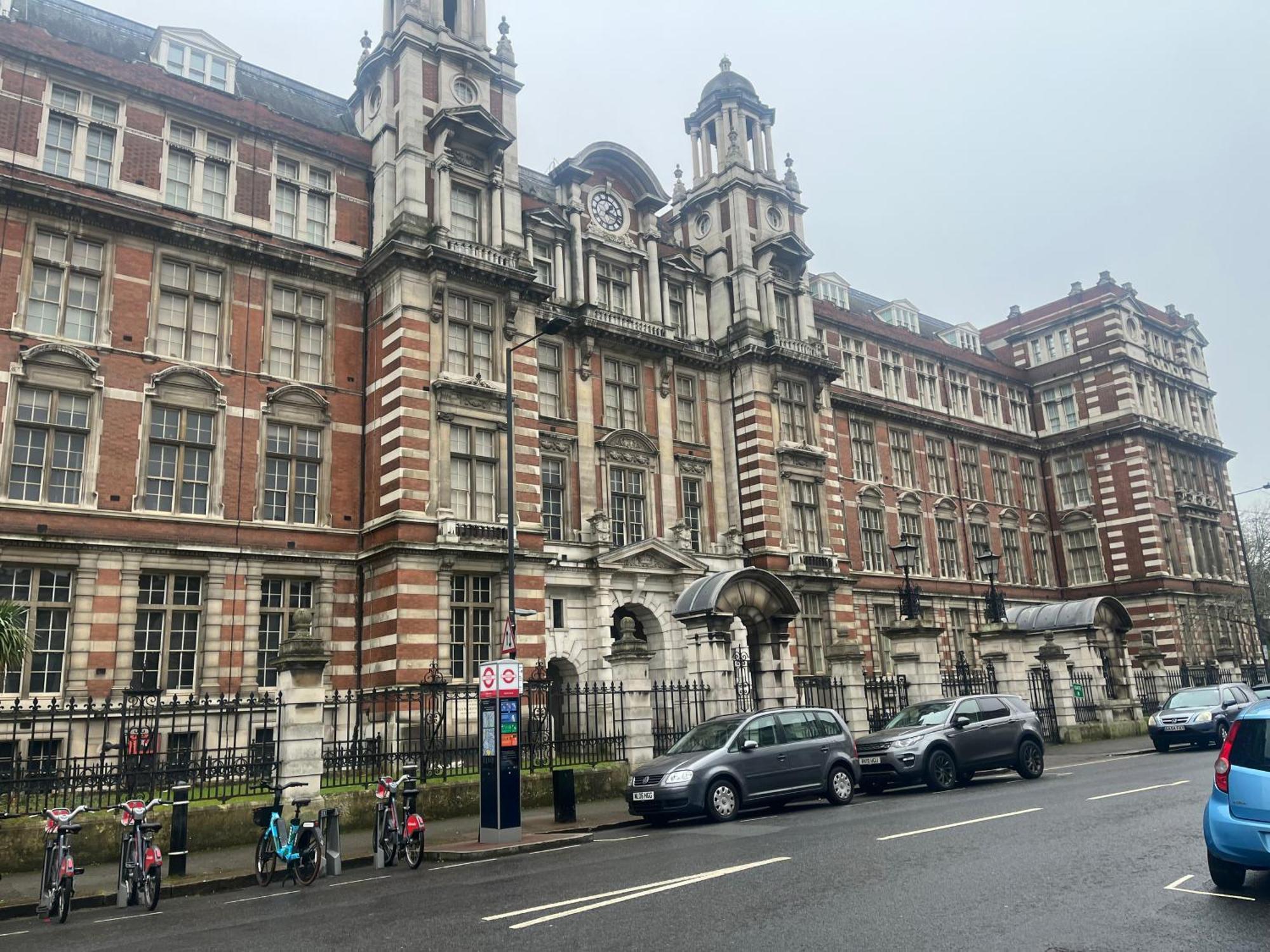 Appartement Bright And Airy One Bedroom Condo, Olympia, Kensington Londen