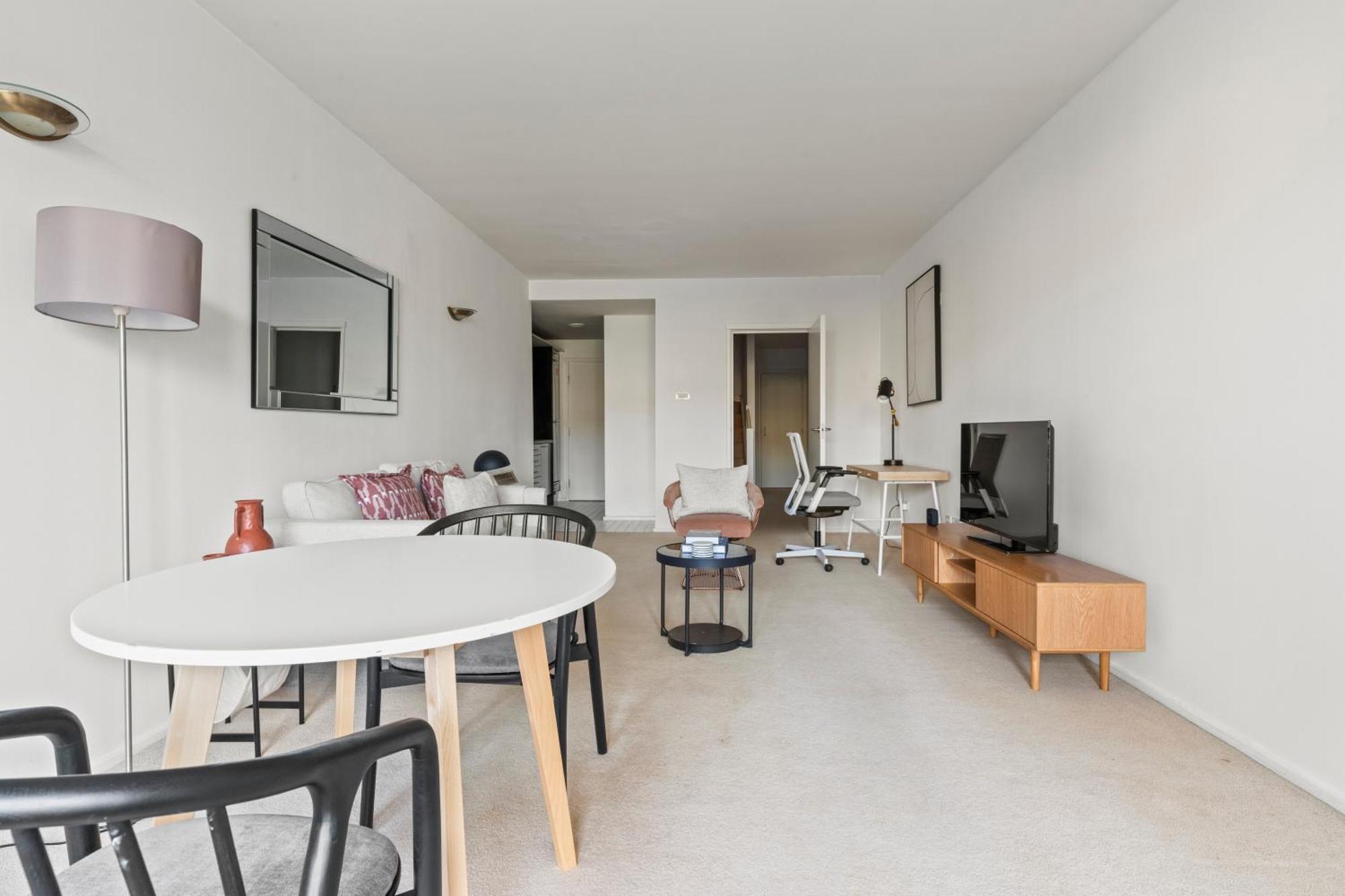 Londwell, Knightsbridge Luxury Balcony Penthouse Appartement *