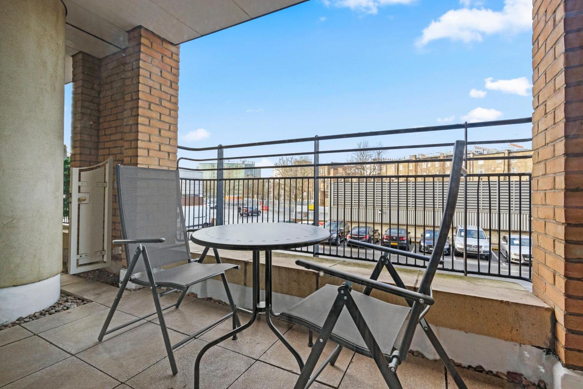 Londwell, Knightsbridge Luxury Balcony Penthouse Londen