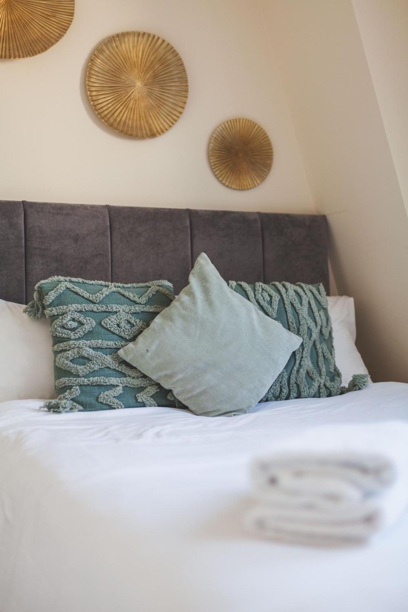 Perfect 3 King Bed Flat Near Islington Lägenhet London