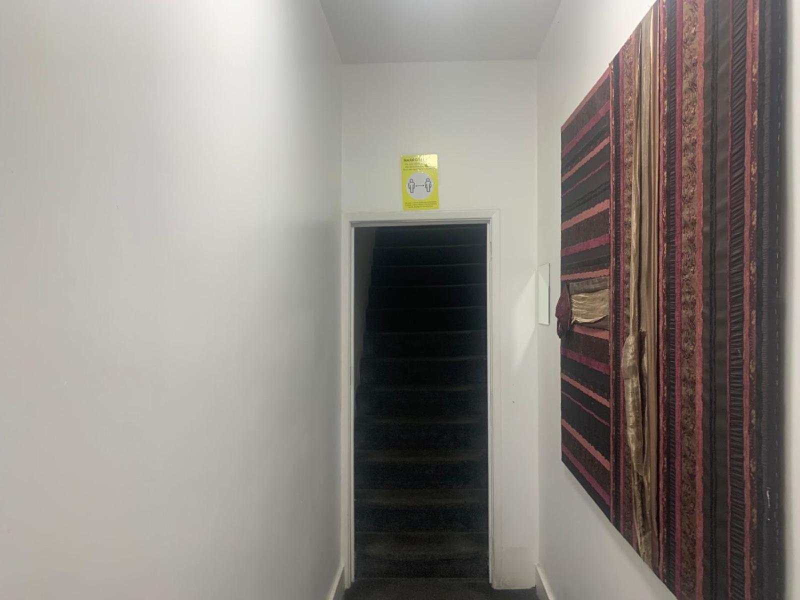 Simple Kapselhotell *