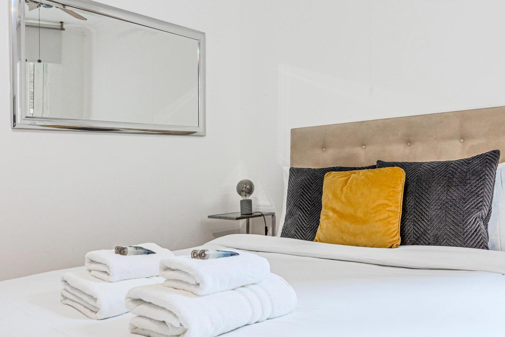 Stylish 1br Flat In Chelsea, 8 Min Tube Apartment