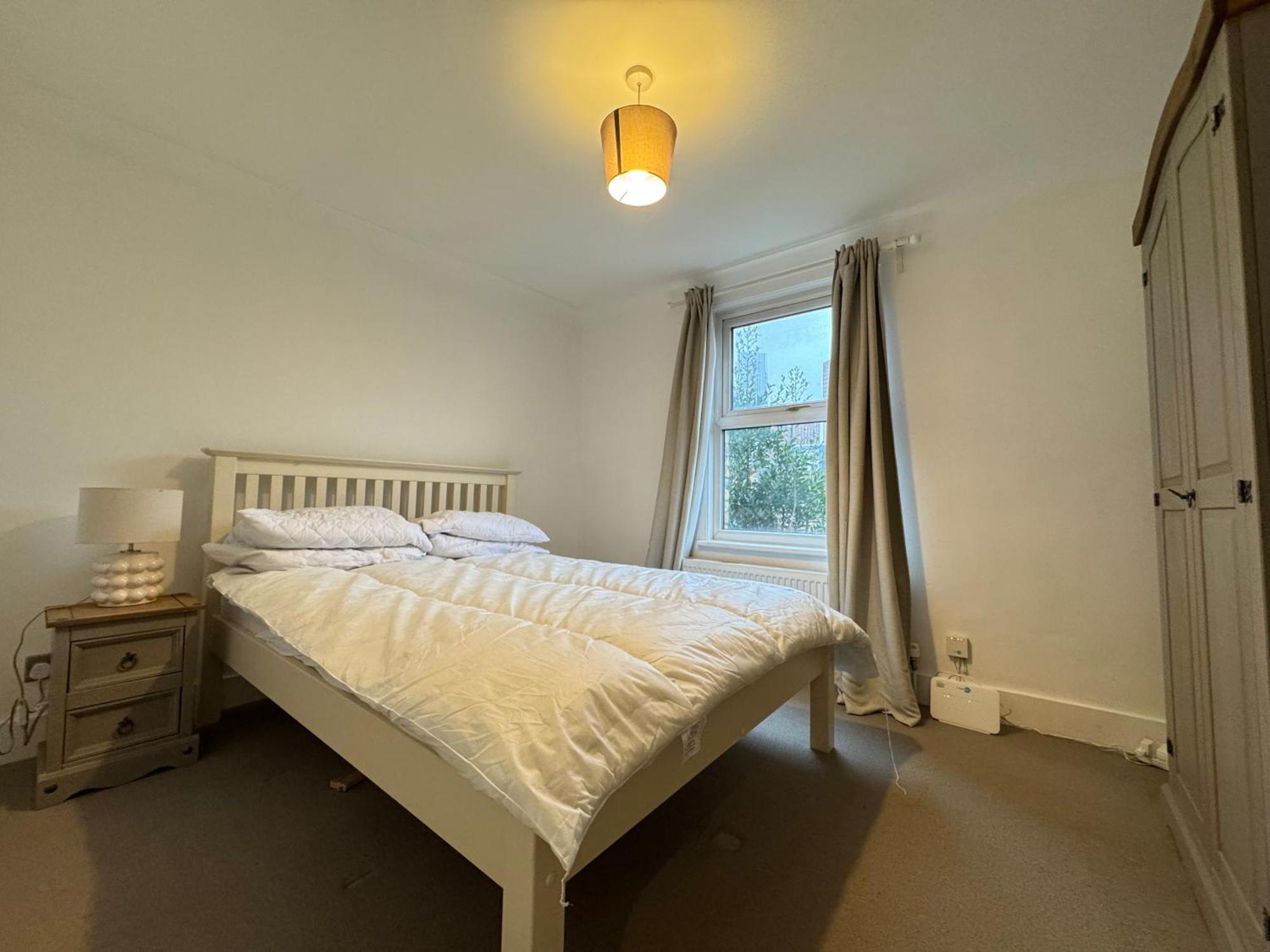 Charming 4bd 6 Mins From Nine Elms Station Semesterbostad *