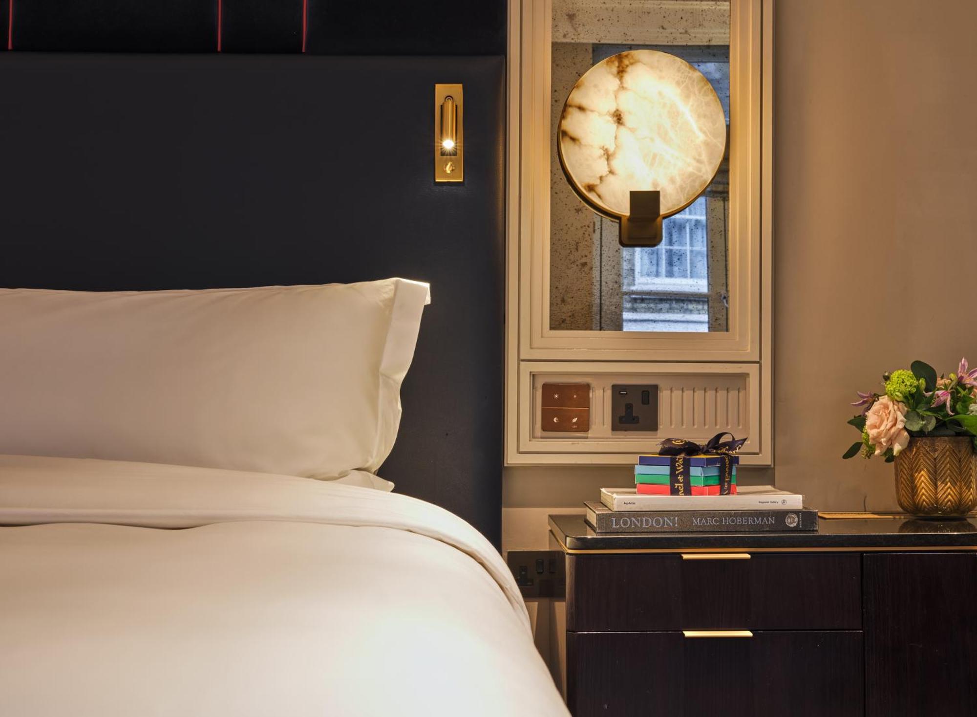 The Mayfair Townhouse - An Iconic Luxury 5* Londen
