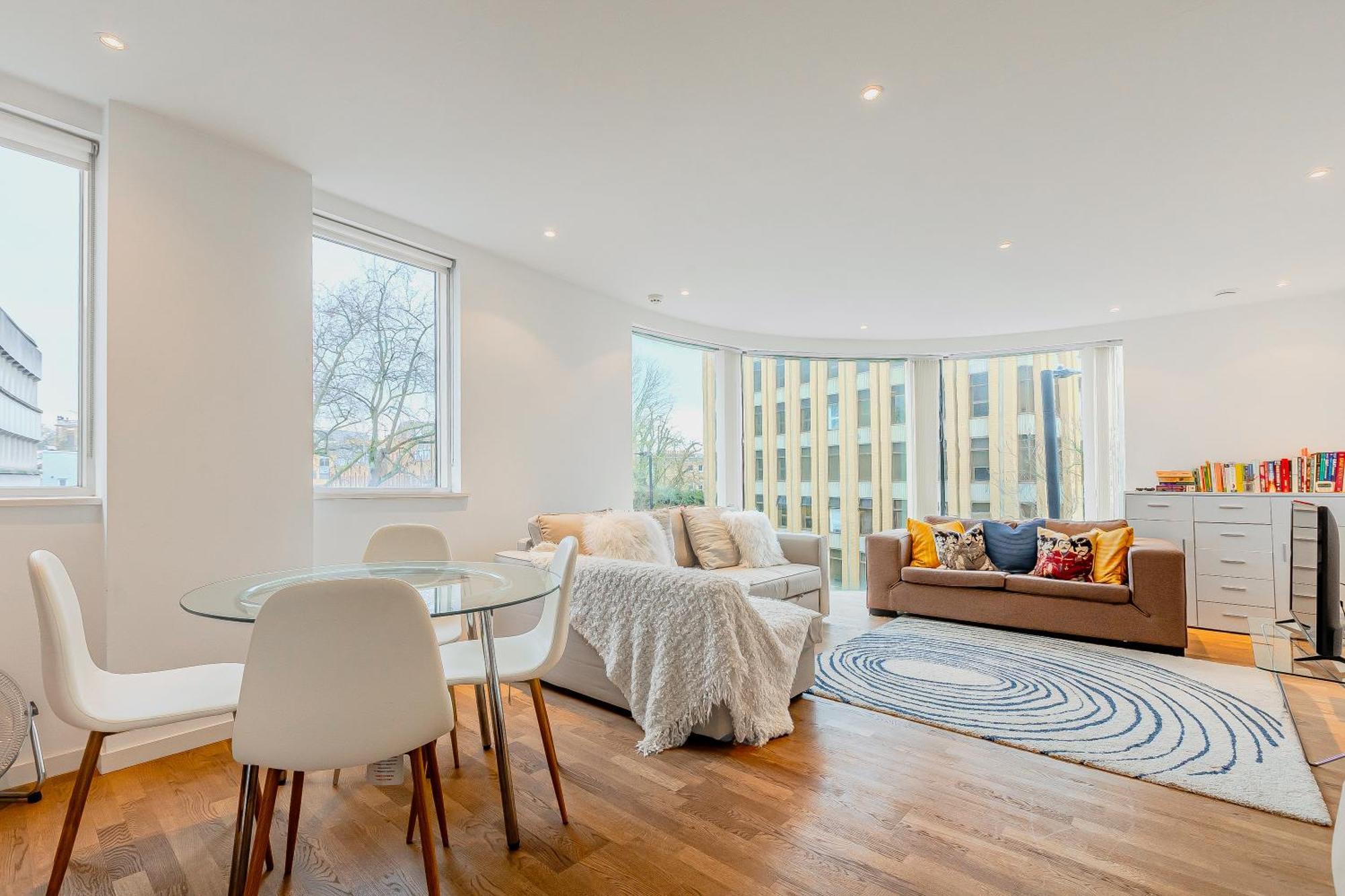 Family 1 Bdr Apt, Panoramic Views, Minute To Tube Appartement *