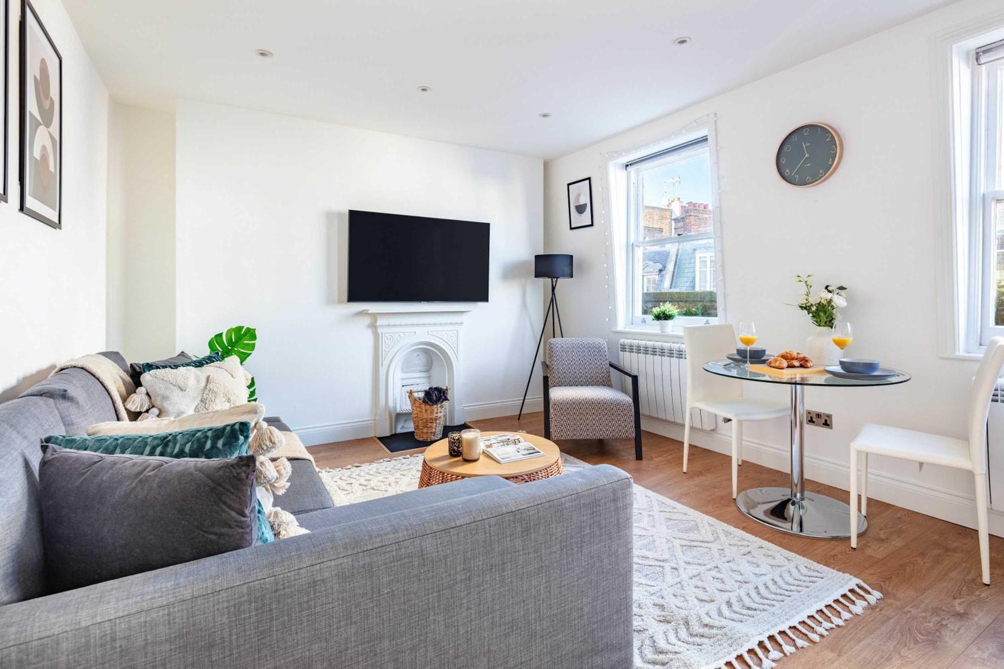 Bnbnova - Fitzrovia With Balcony Near Oxford Circus Appartement
