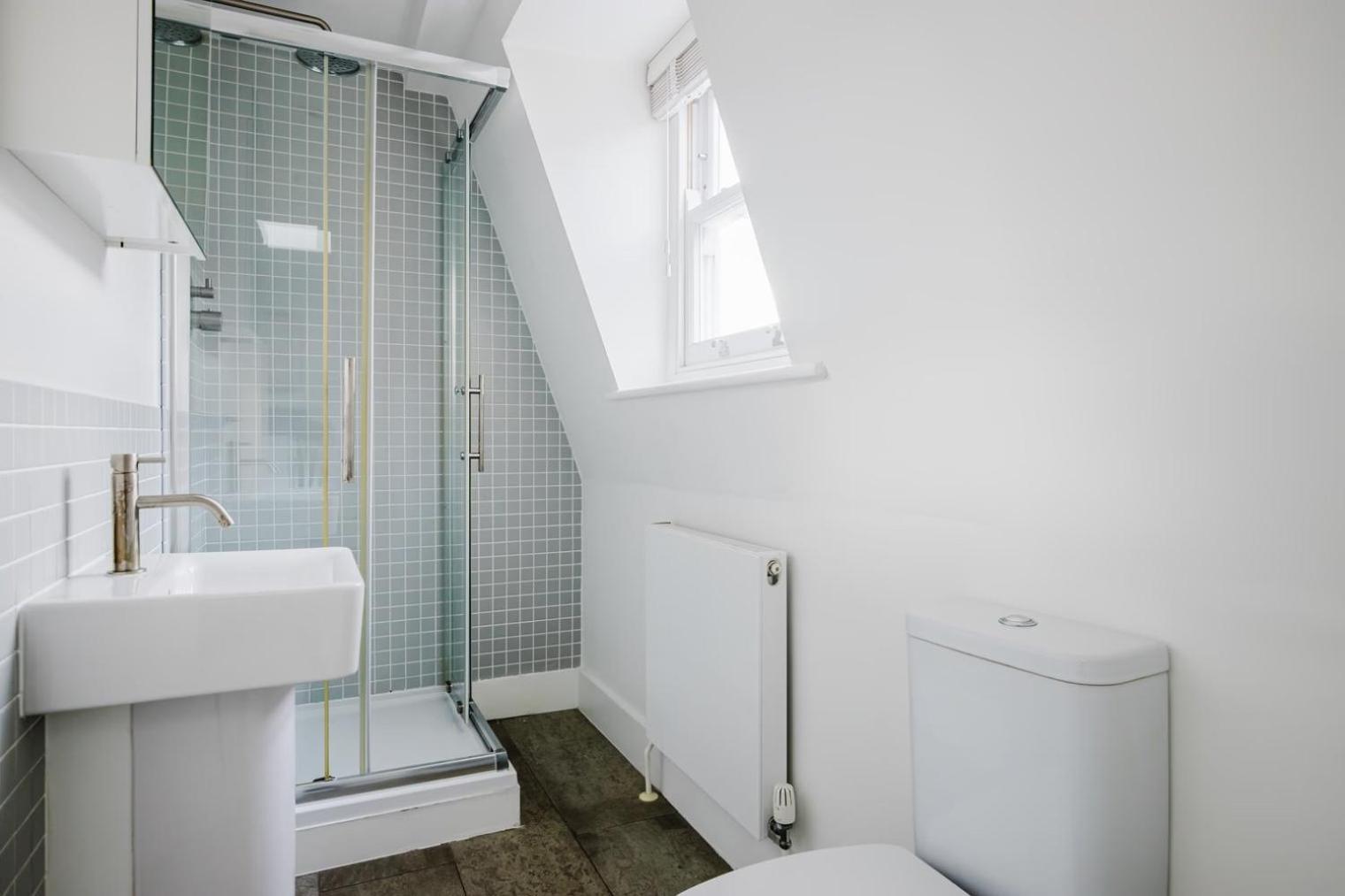 Farringdon Comfortable 3 Bed Appartement *